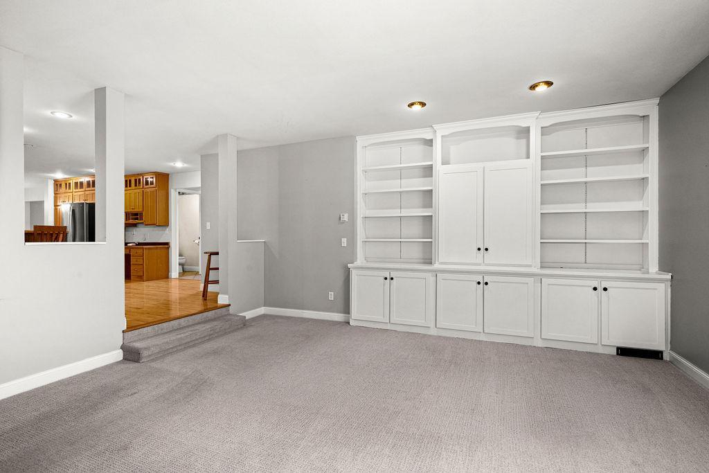 375 Freeman Road Property Photo 8