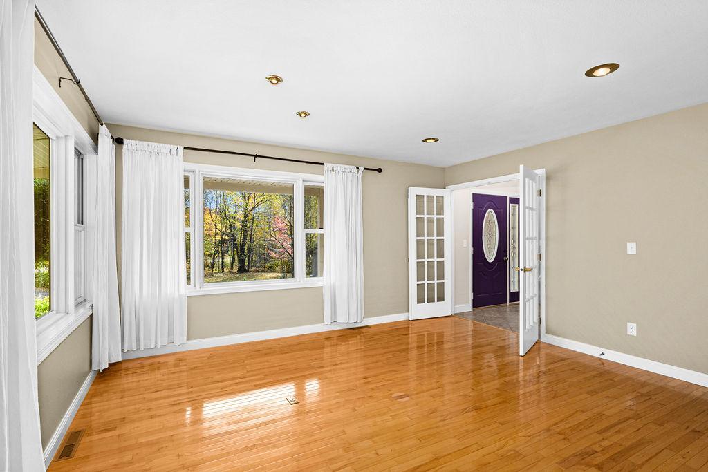 375 Freeman Road Property Photo 21