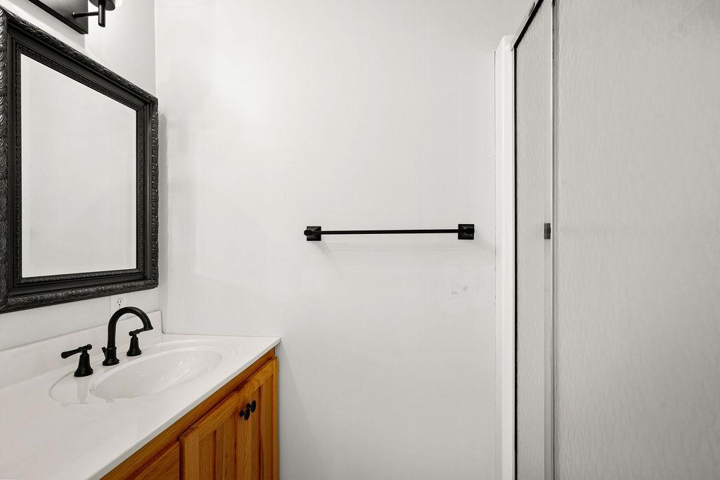 375 Freeman Road Property Photo 30