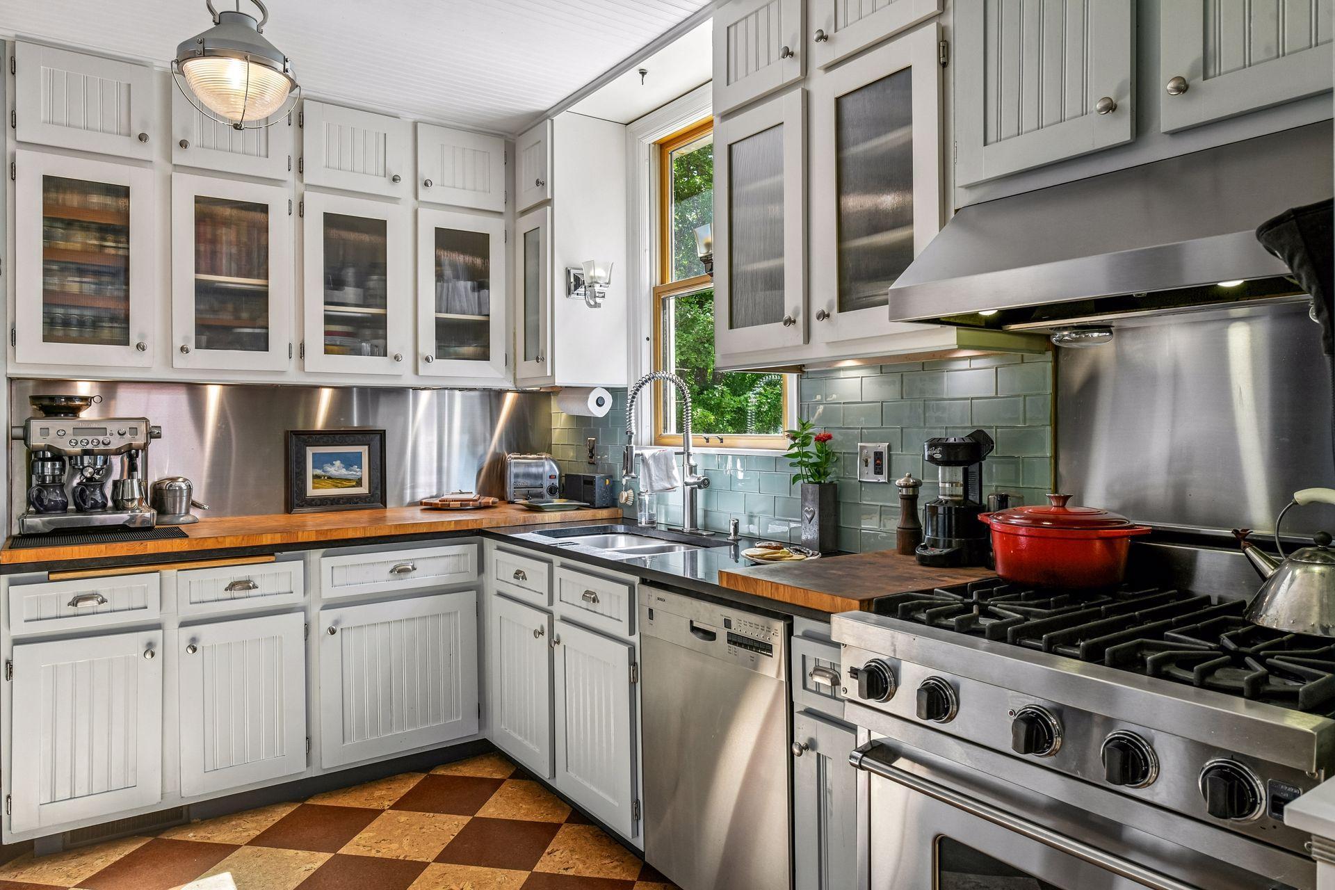 4465 Bayside Road Property Photo 15