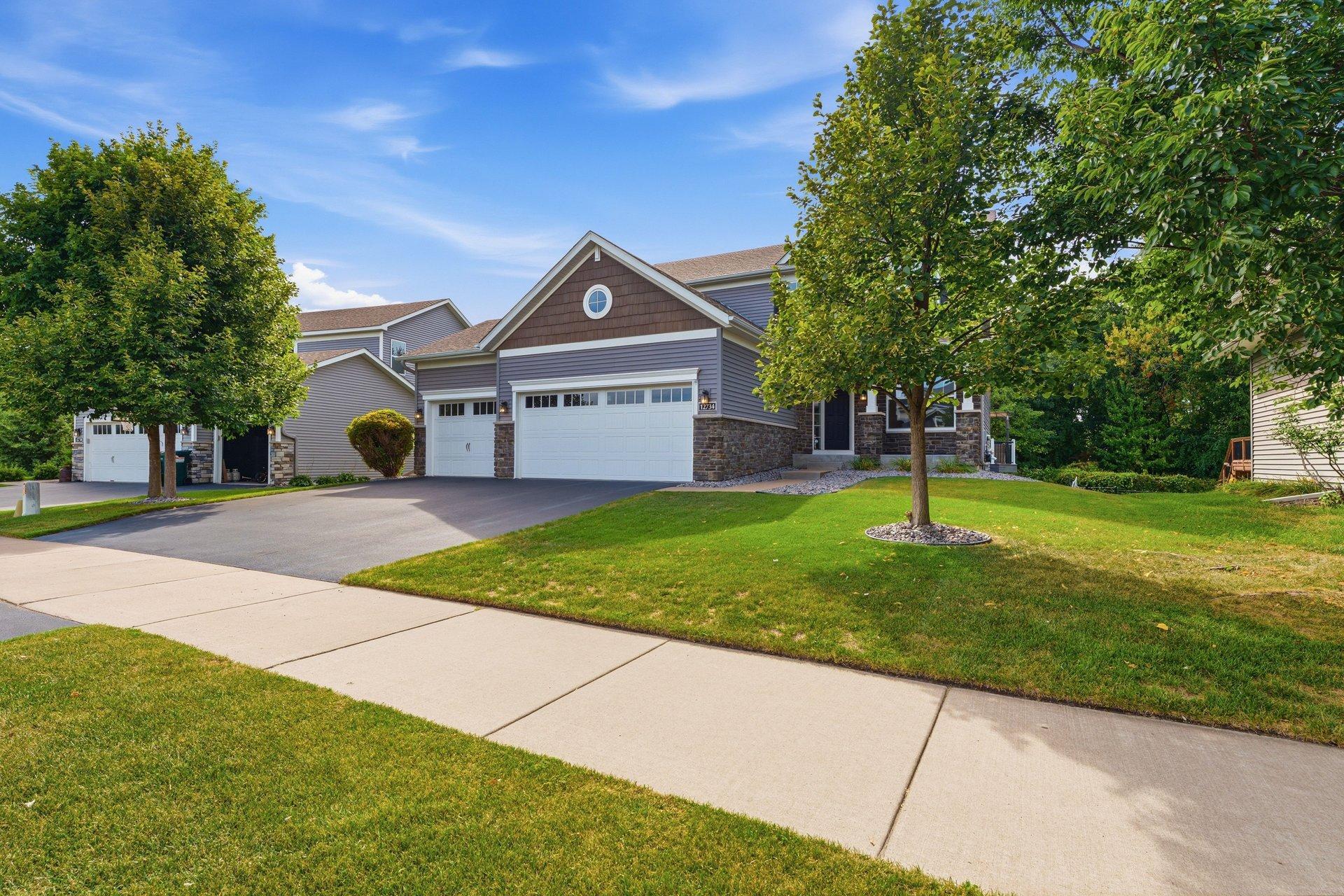 12734 Legacy Creek Parkway Ne Property Photo 2