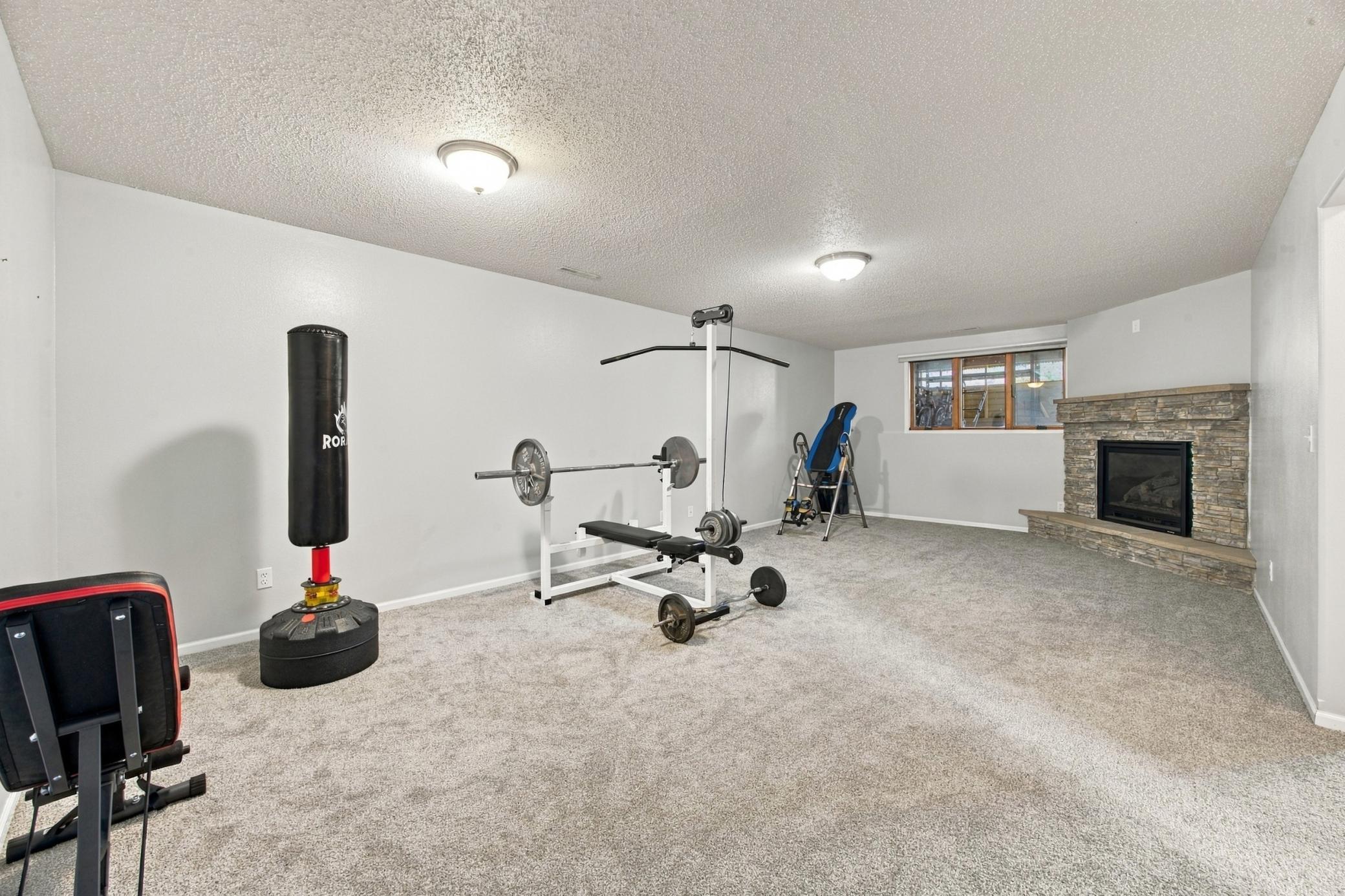 1512 19th Avenue E Property Photo 18