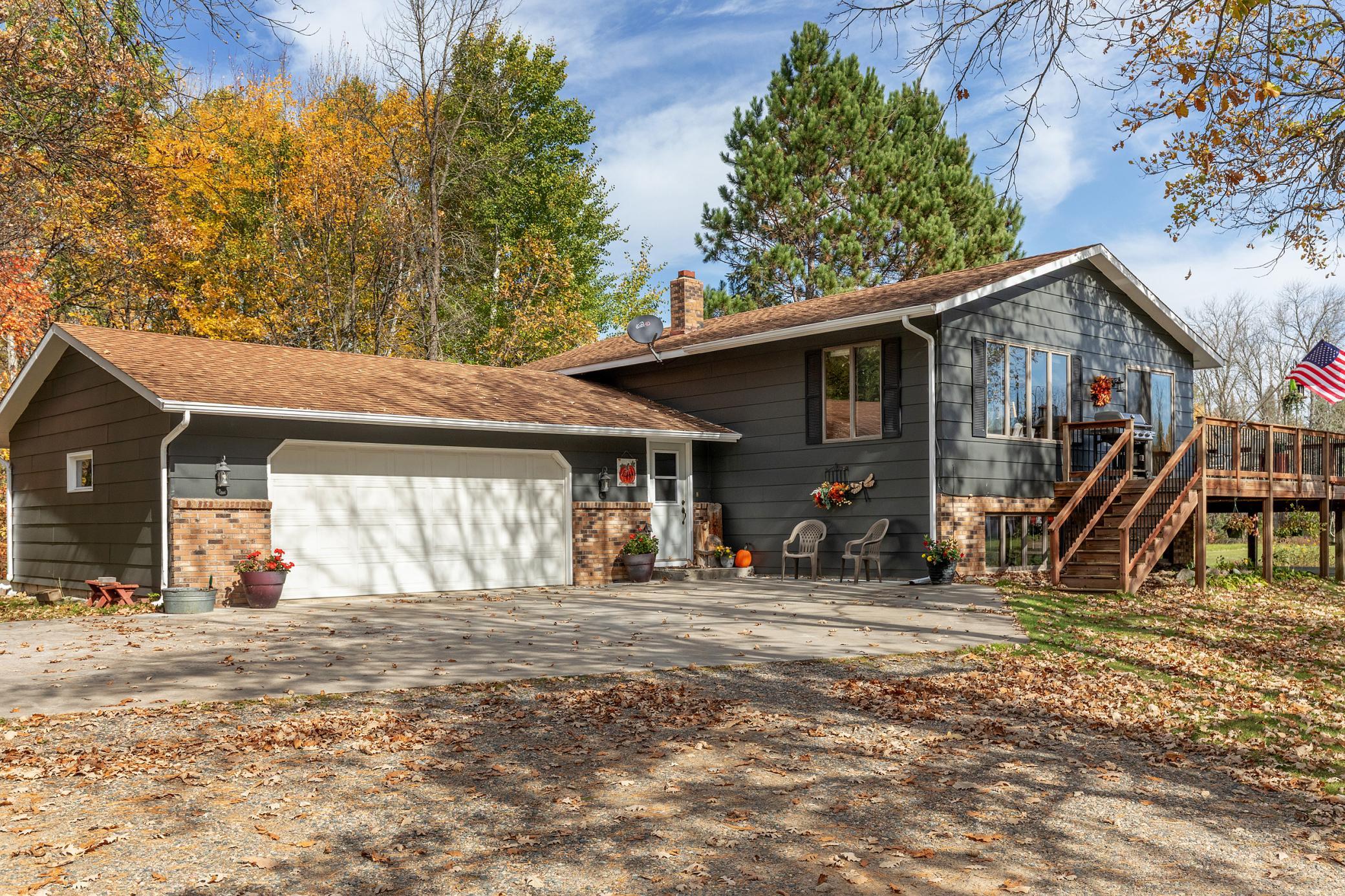 7044 Locke Trail Ne Property Photo 1
