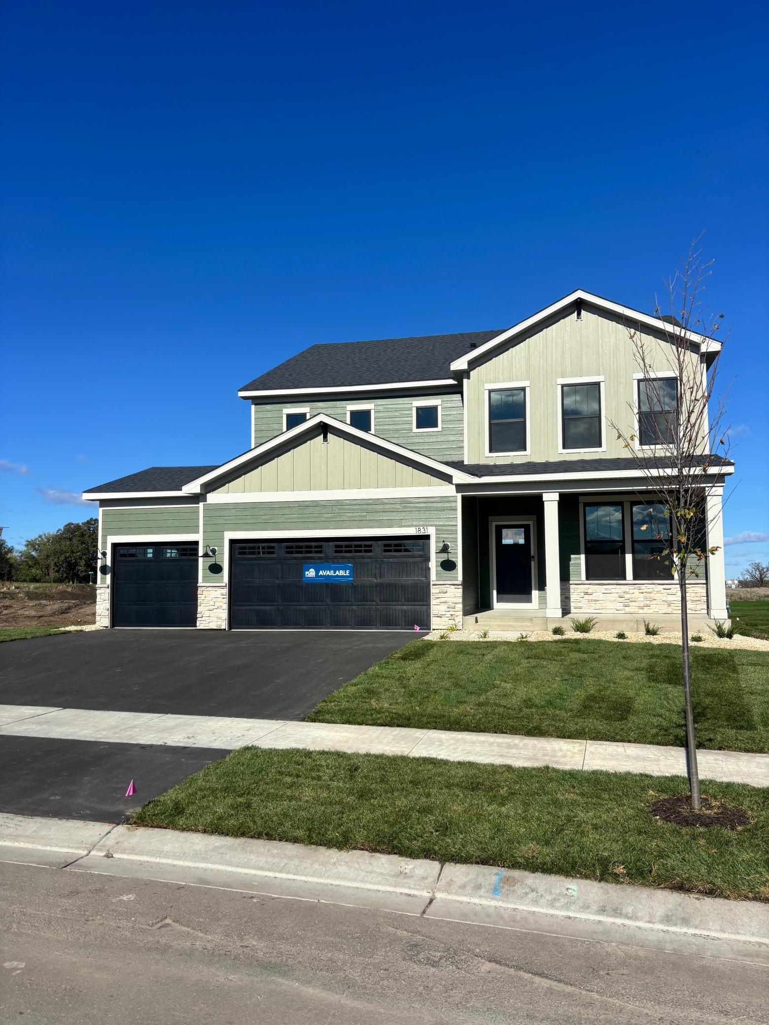 1831 Tamarack Road Property Photo 1