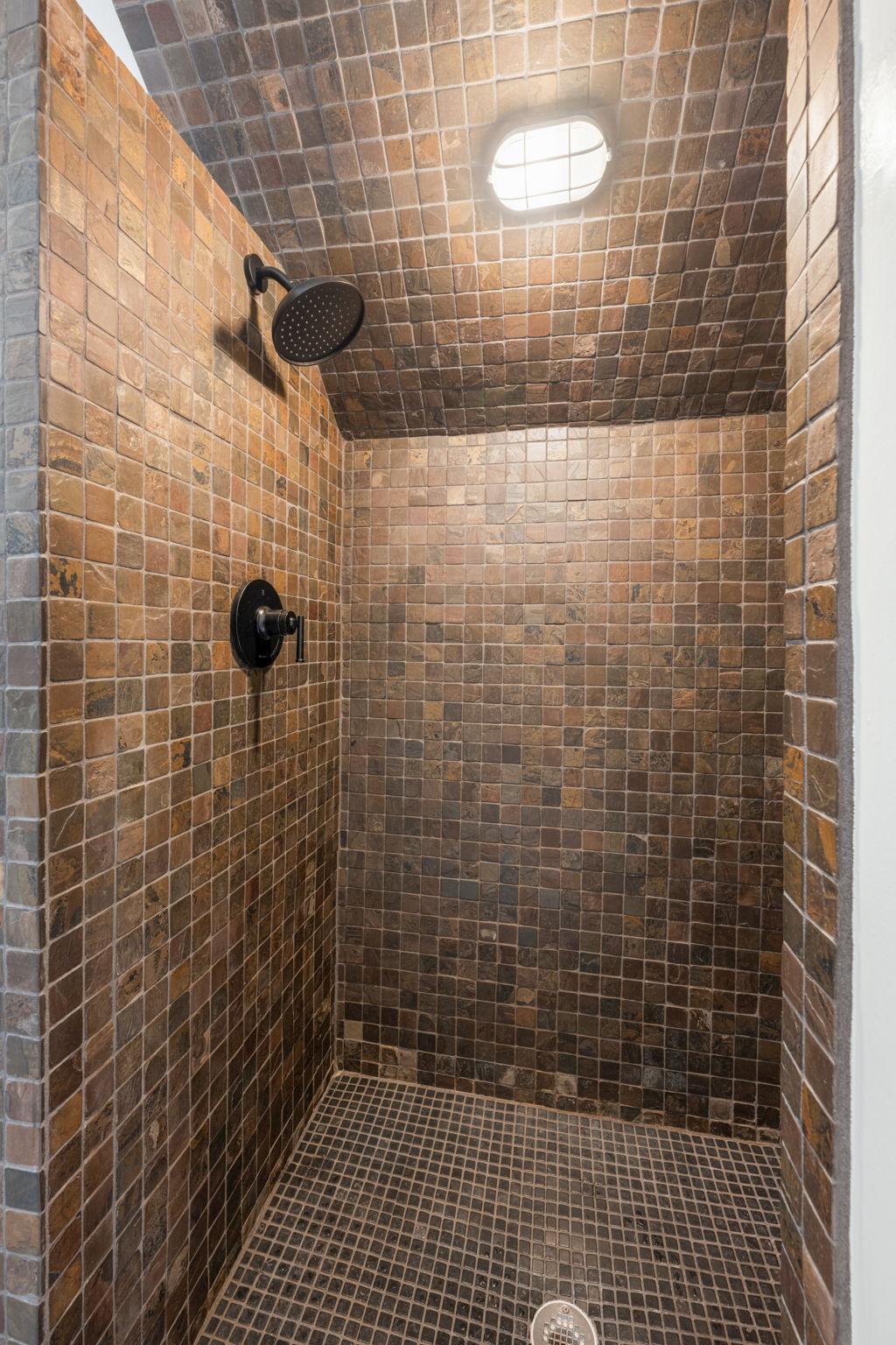 2410 35th Avenue S Property Photo 40