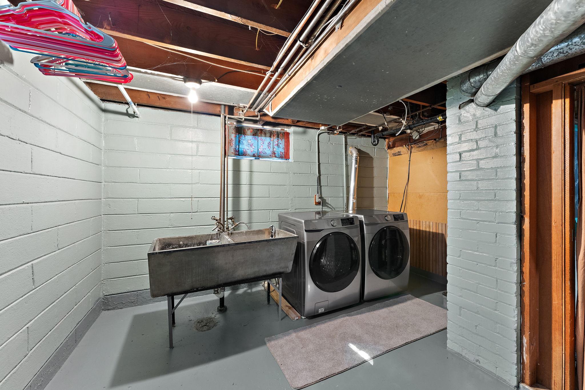 1340 3rd Street E Property Photo 21
