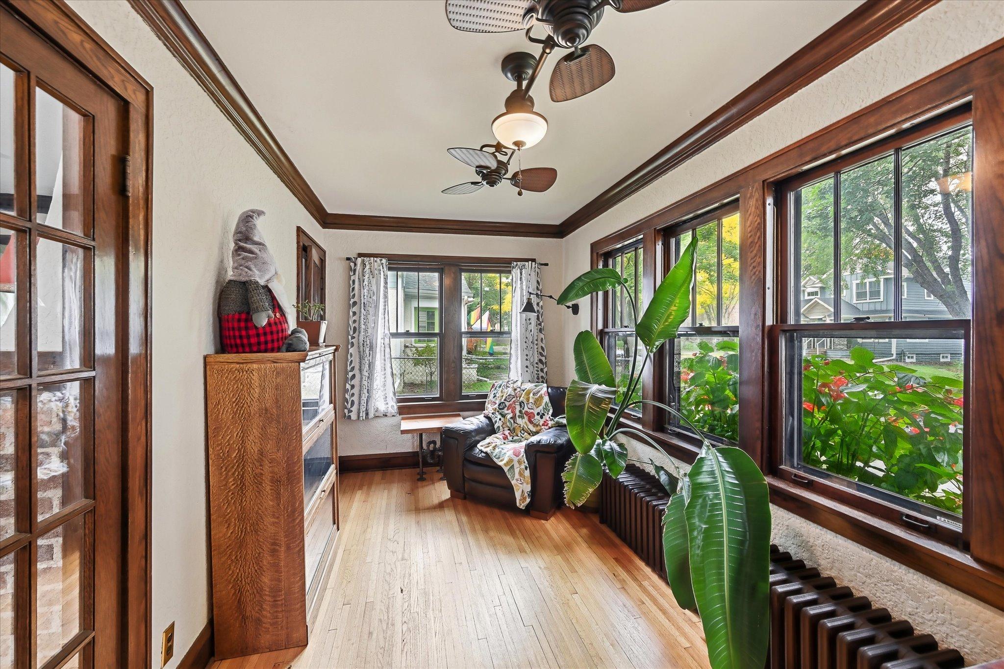1208 Palace Avenue Property Photo 3