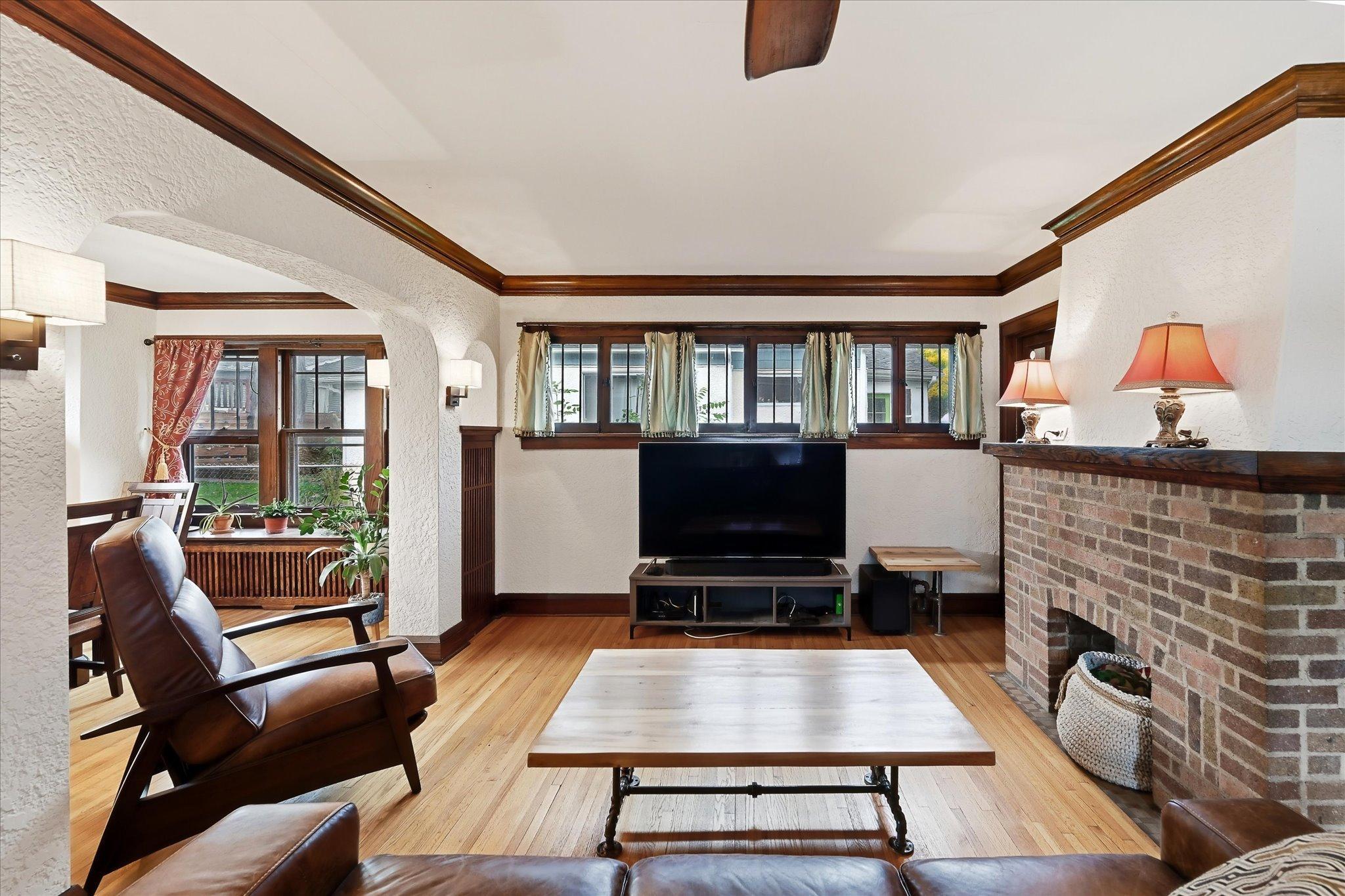 1208 Palace Avenue Property Photo 6