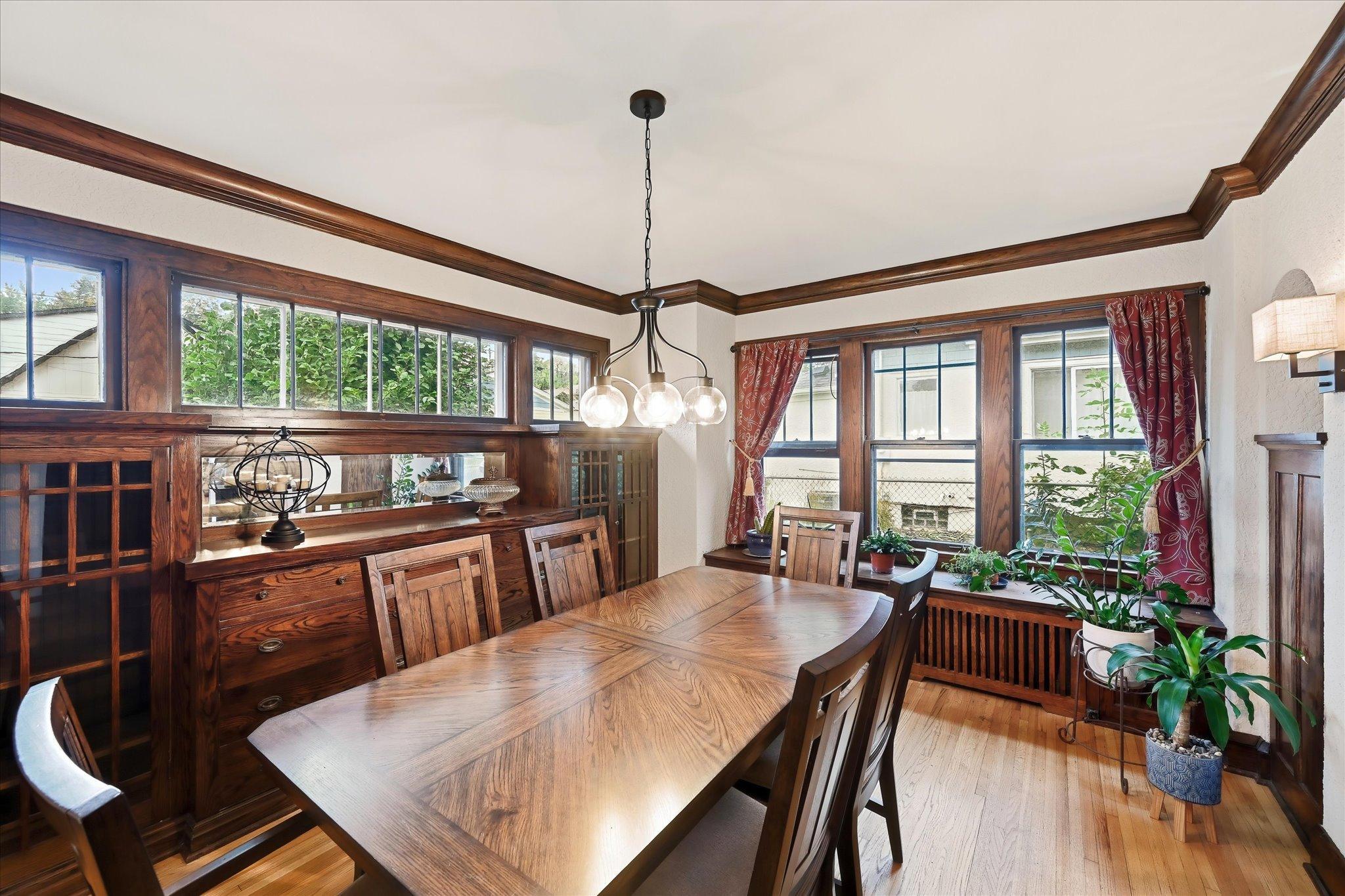 1208 Palace Avenue Property Photo 12