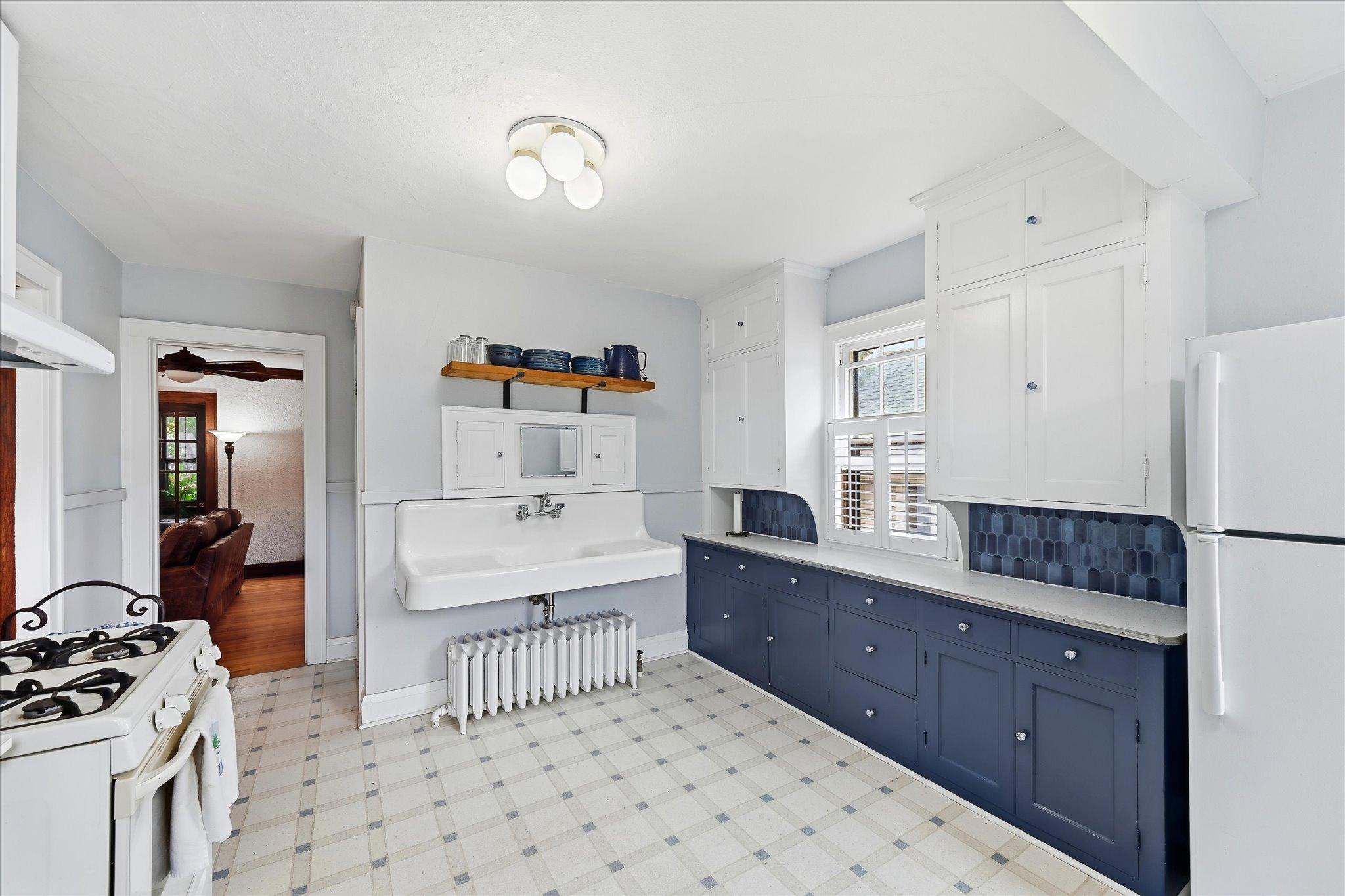 1208 Palace Avenue Property Photo 15