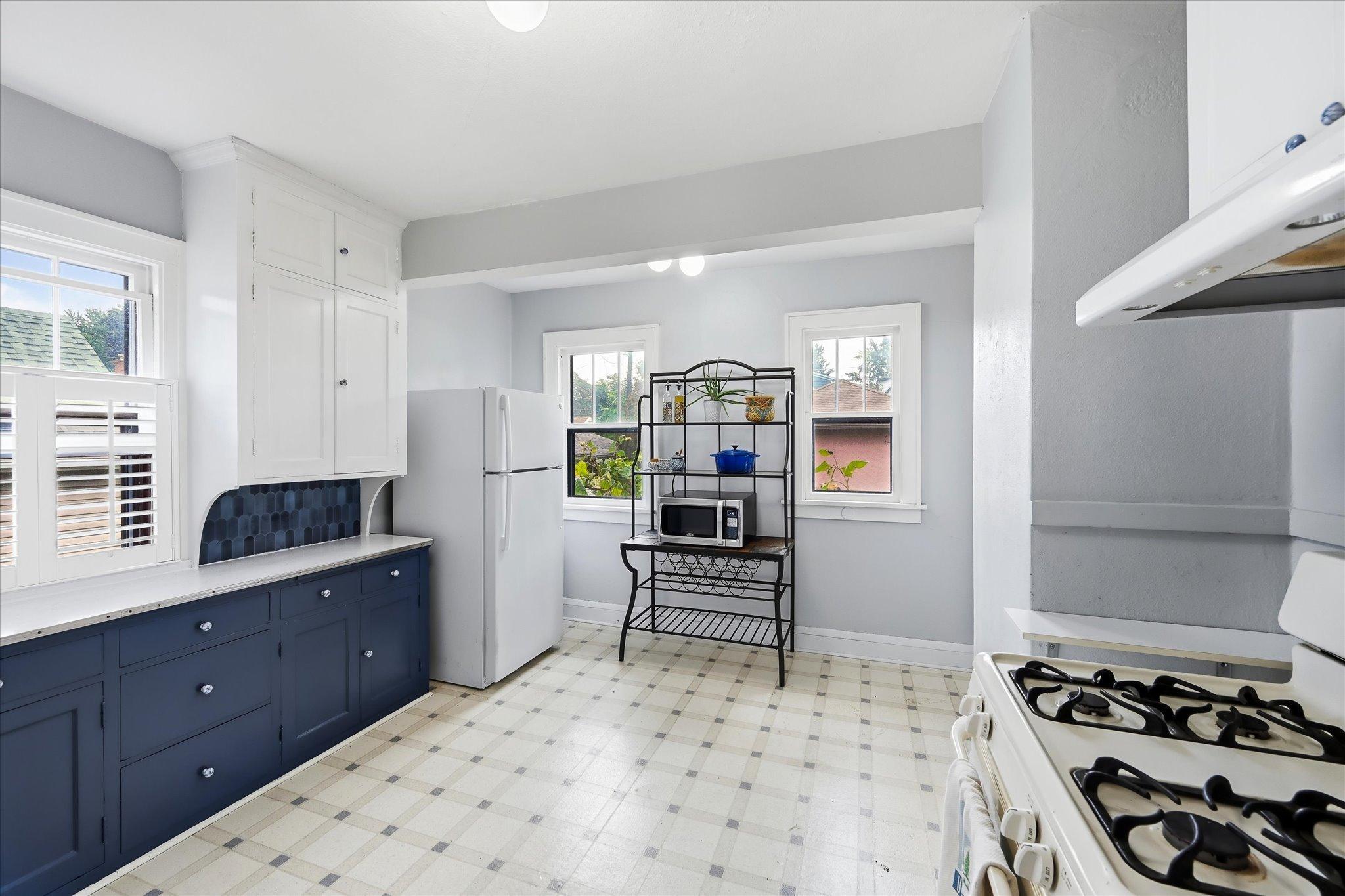 1208 Palace Avenue Property Photo 16