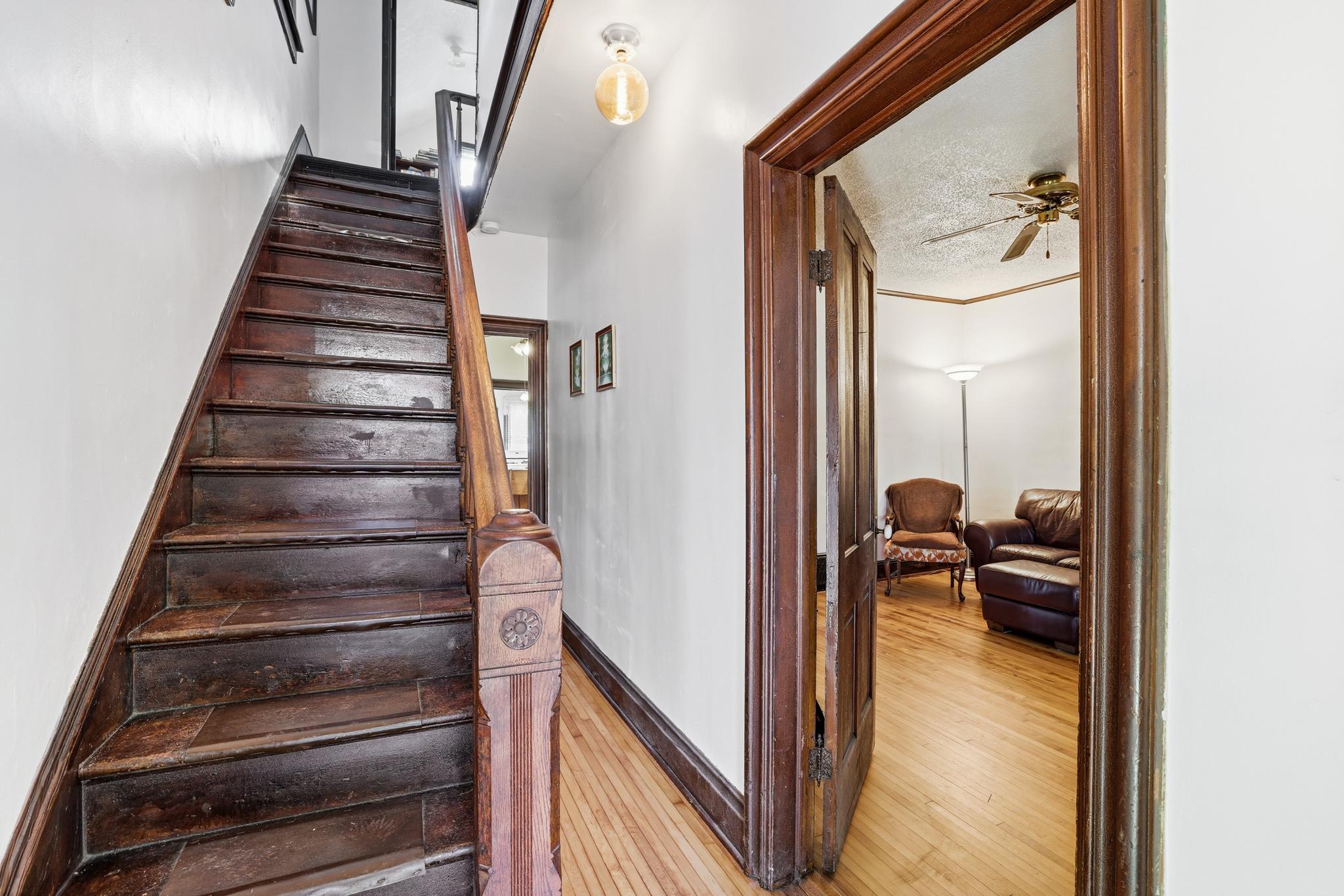 626 Magnolia Avenue E Property Photo 11