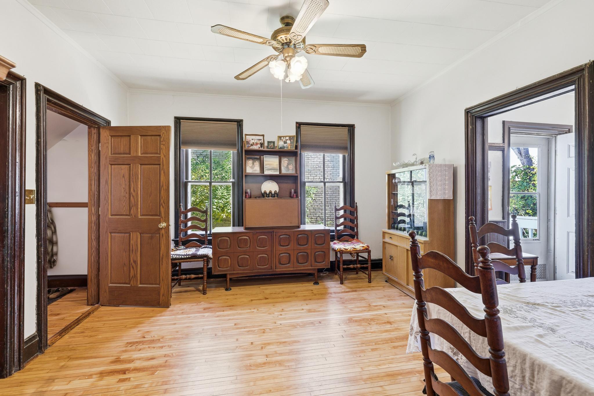626 Magnolia Avenue E Property Photo 18