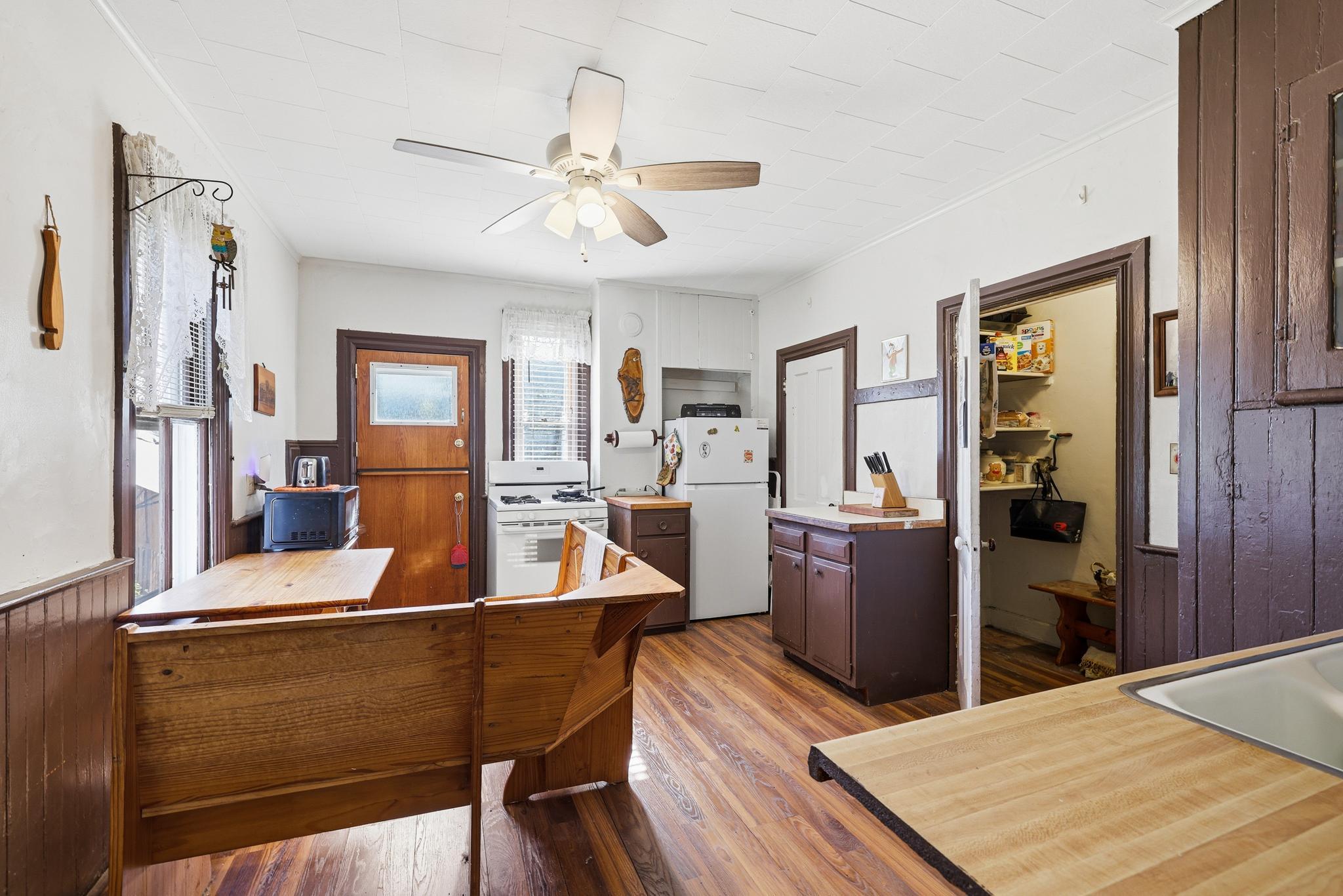 626 Magnolia Avenue E Property Photo 19