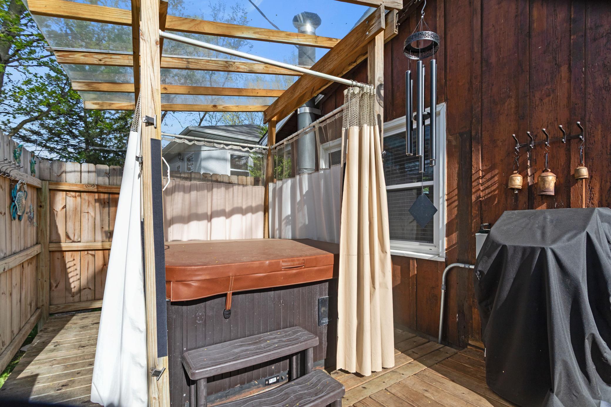 1326 Reaney Avenue Property Photo 15