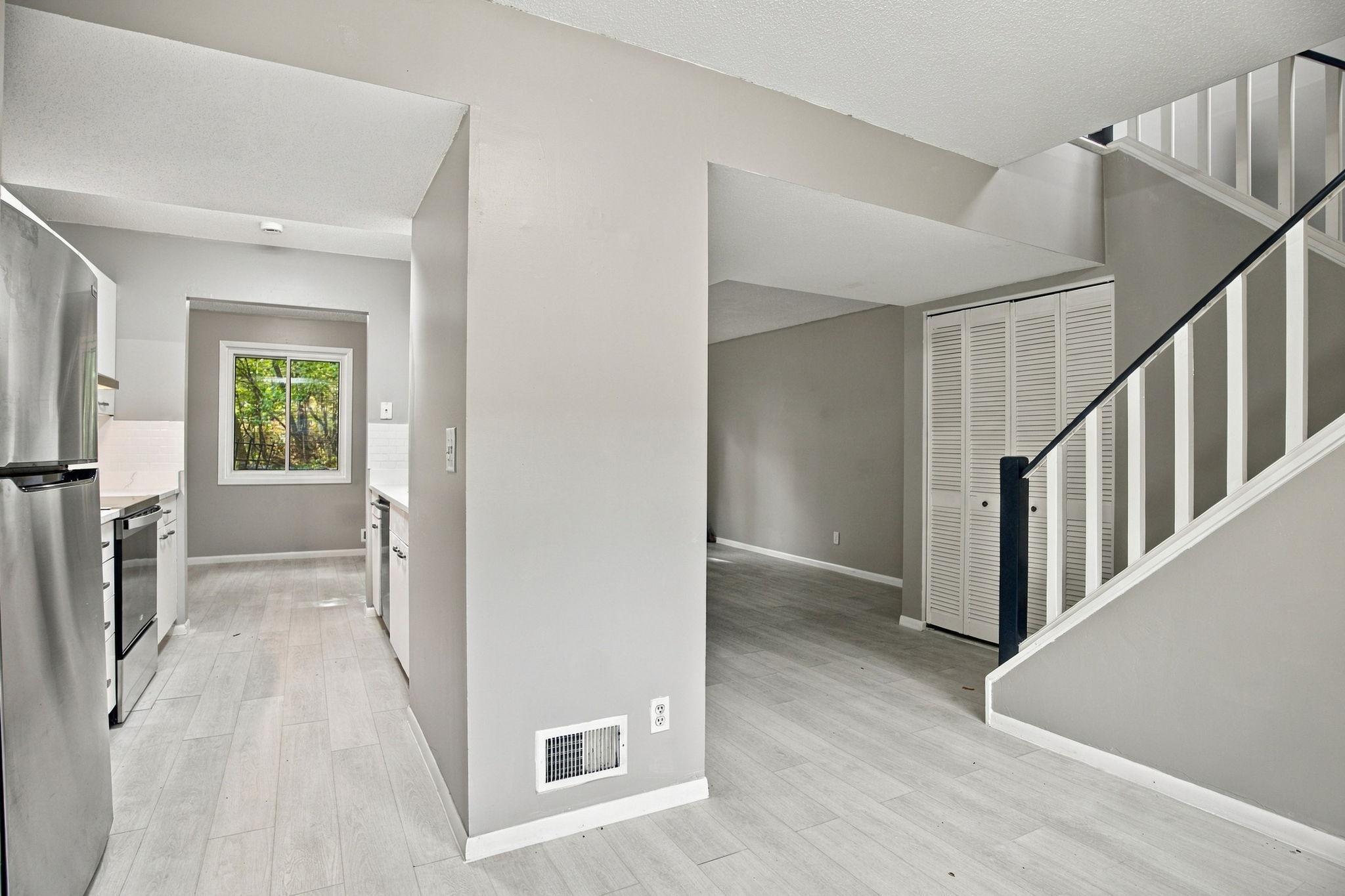 306 W Eagle Lake Drive Property Photo 12