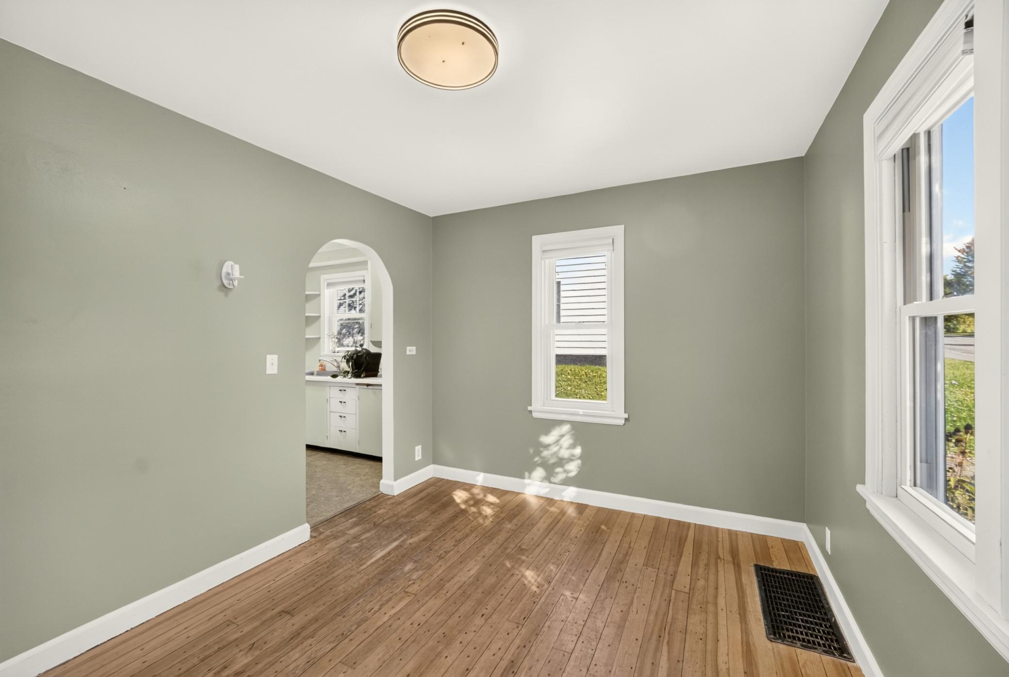 2115 Doddridge Avenue Property Photo 7