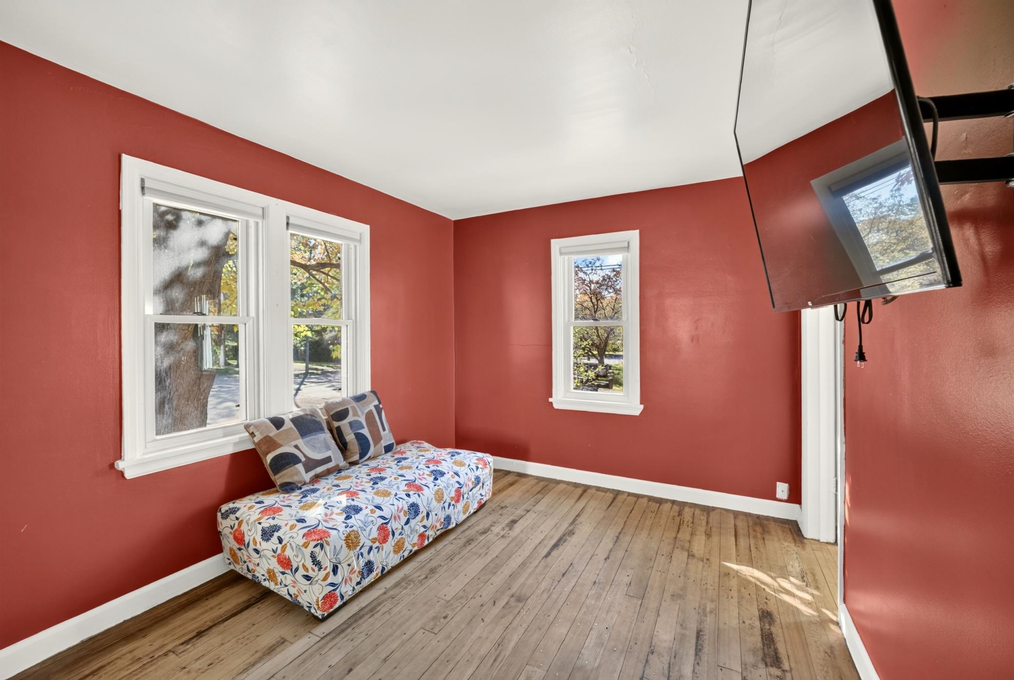 2115 Doddridge Avenue Property Photo 8