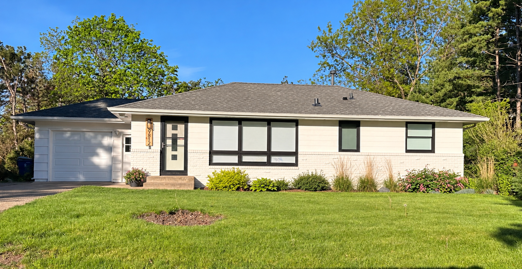 9812 Dellridge Road Property Photo 1