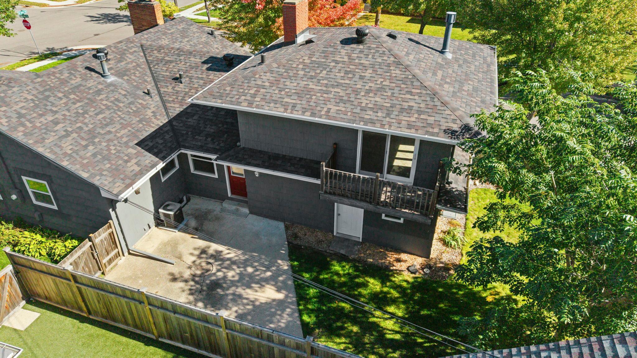 2001 W 61st Street Property Photo 37