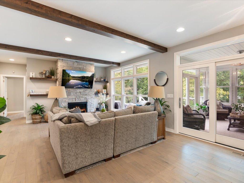 14023 Hummingbird Drive Property Photo 12