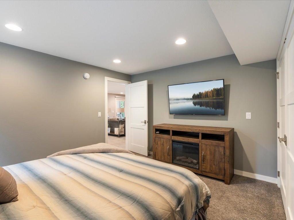 14023 Hummingbird Drive Property Photo 38