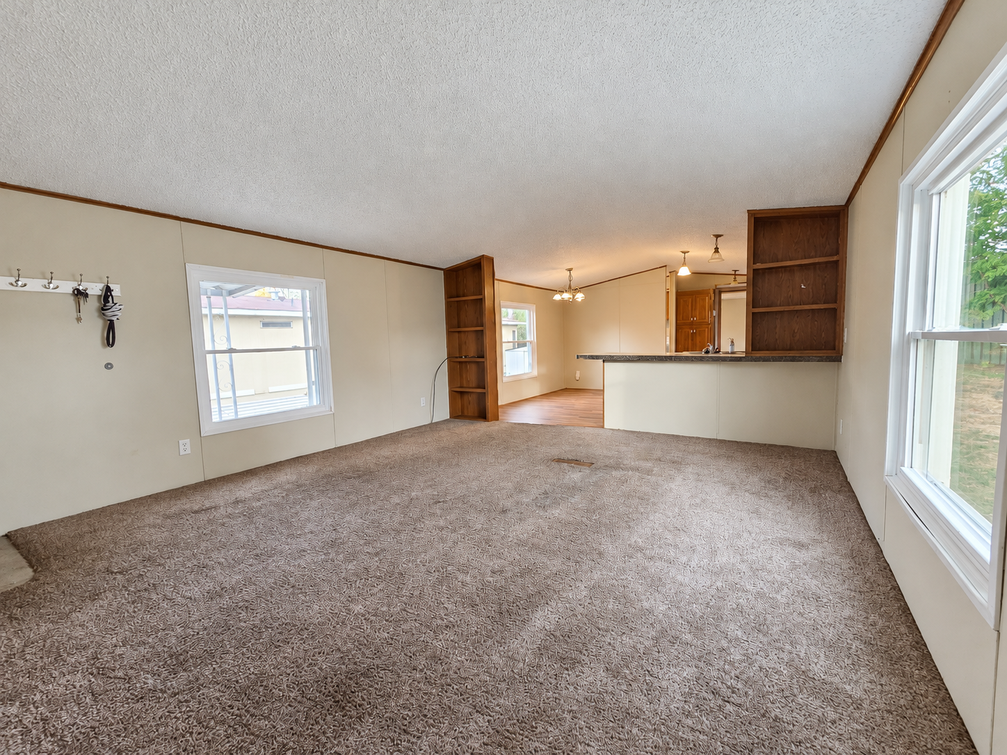 1313 104th Way Ne Property Photo 4