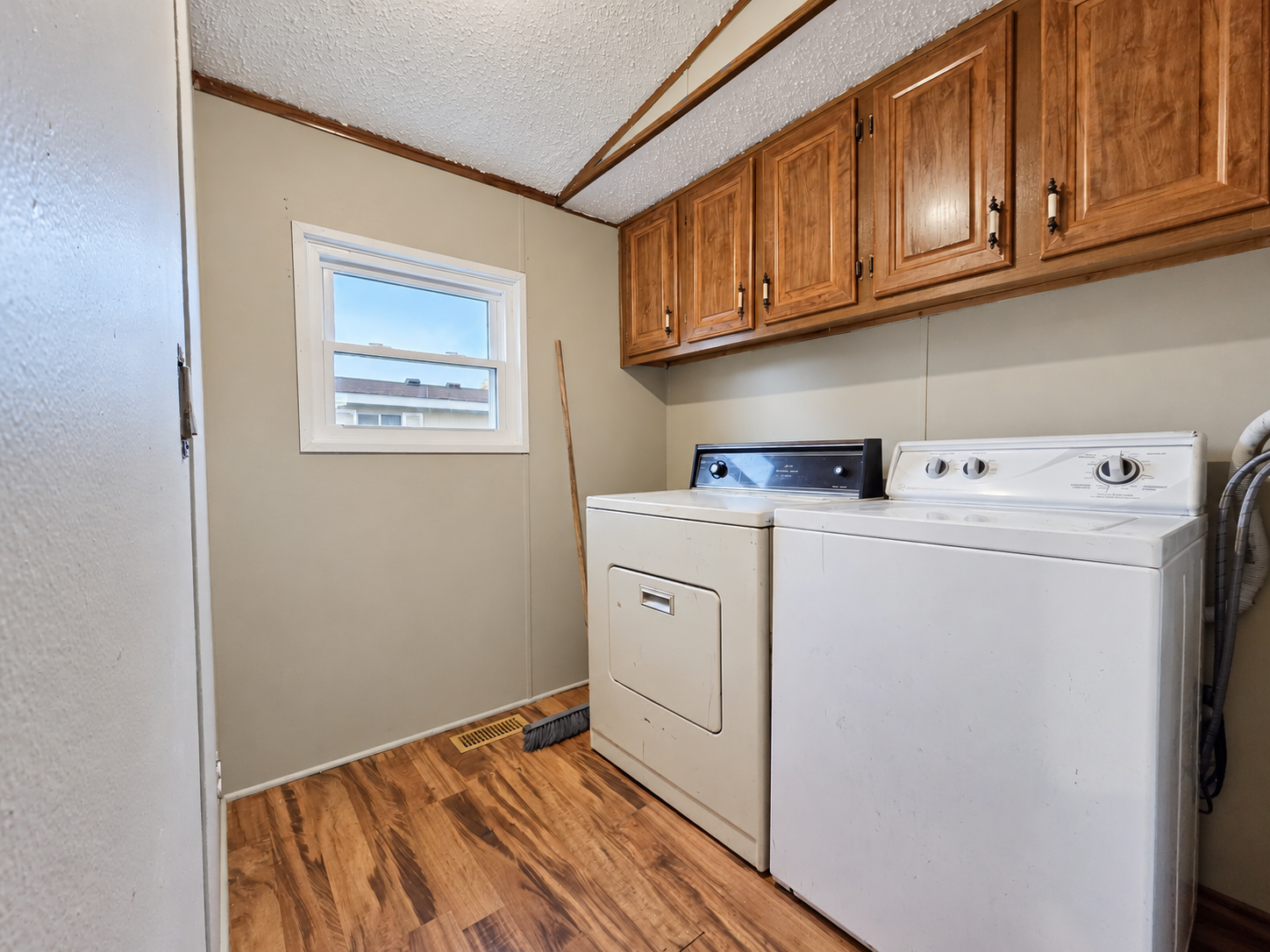 1313 104th Way Ne Property Photo 11