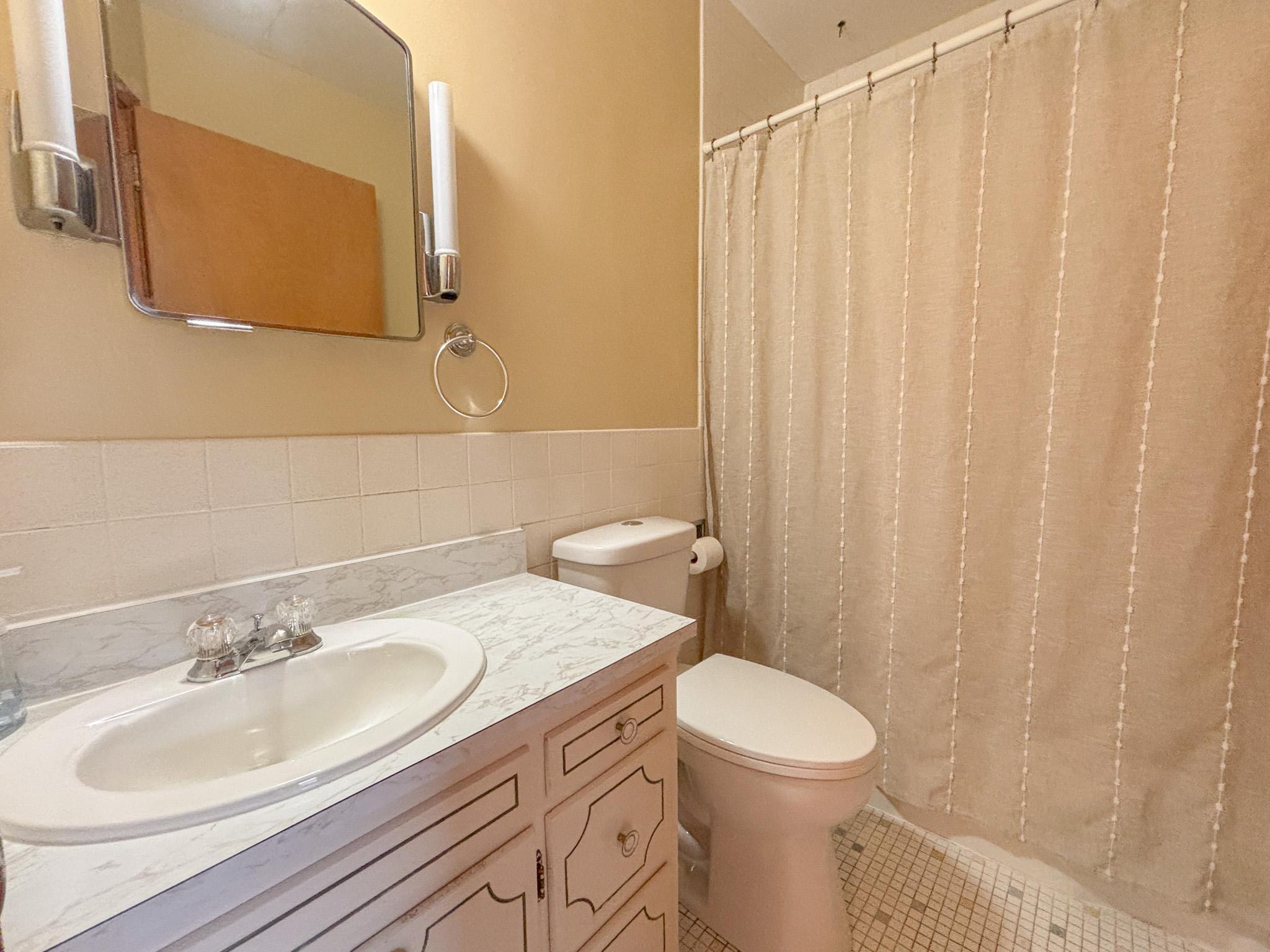 740 E Gustavus Avenue Property Photo 23