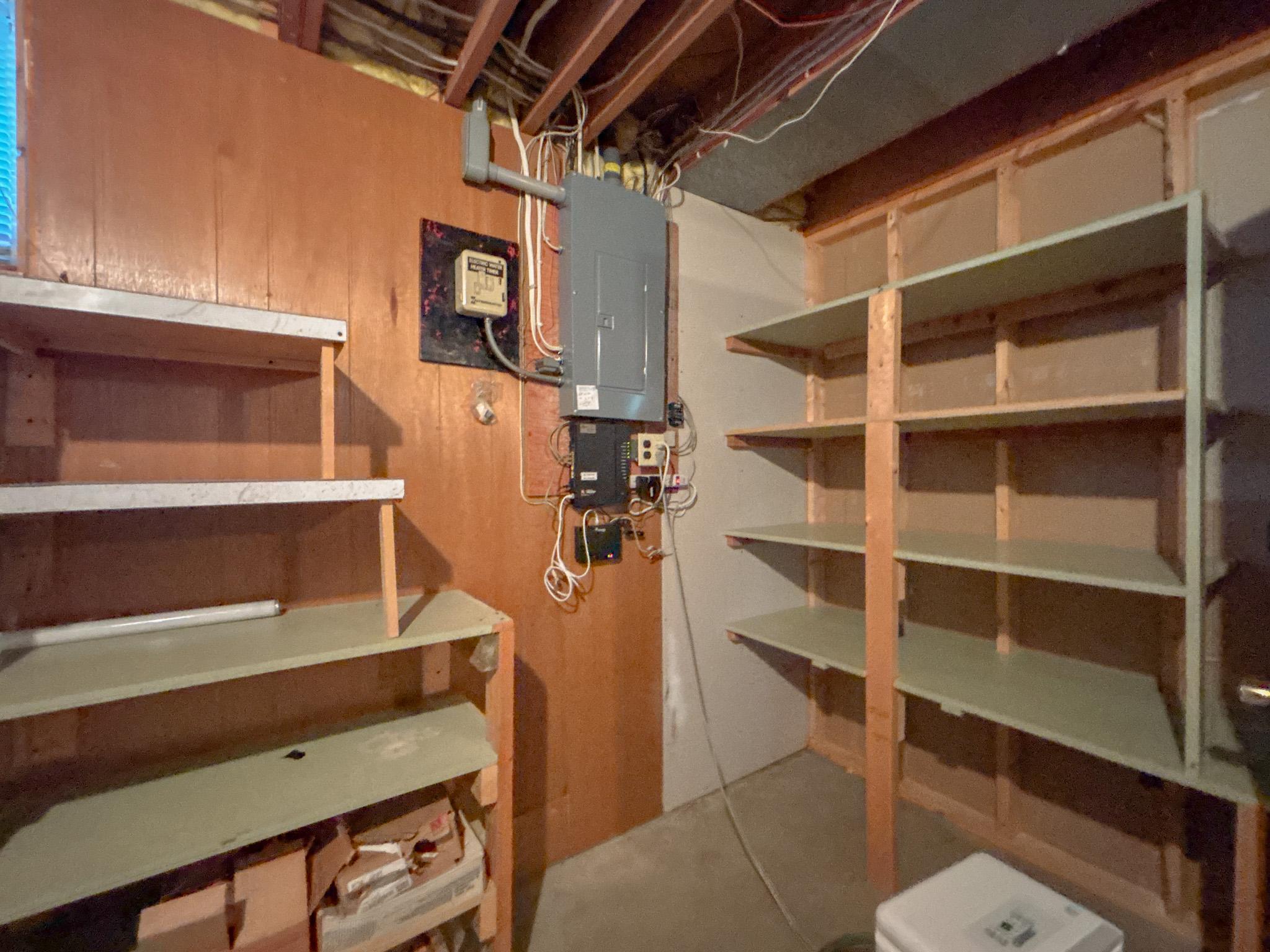 740 E Gustavus Avenue Property Photo 35