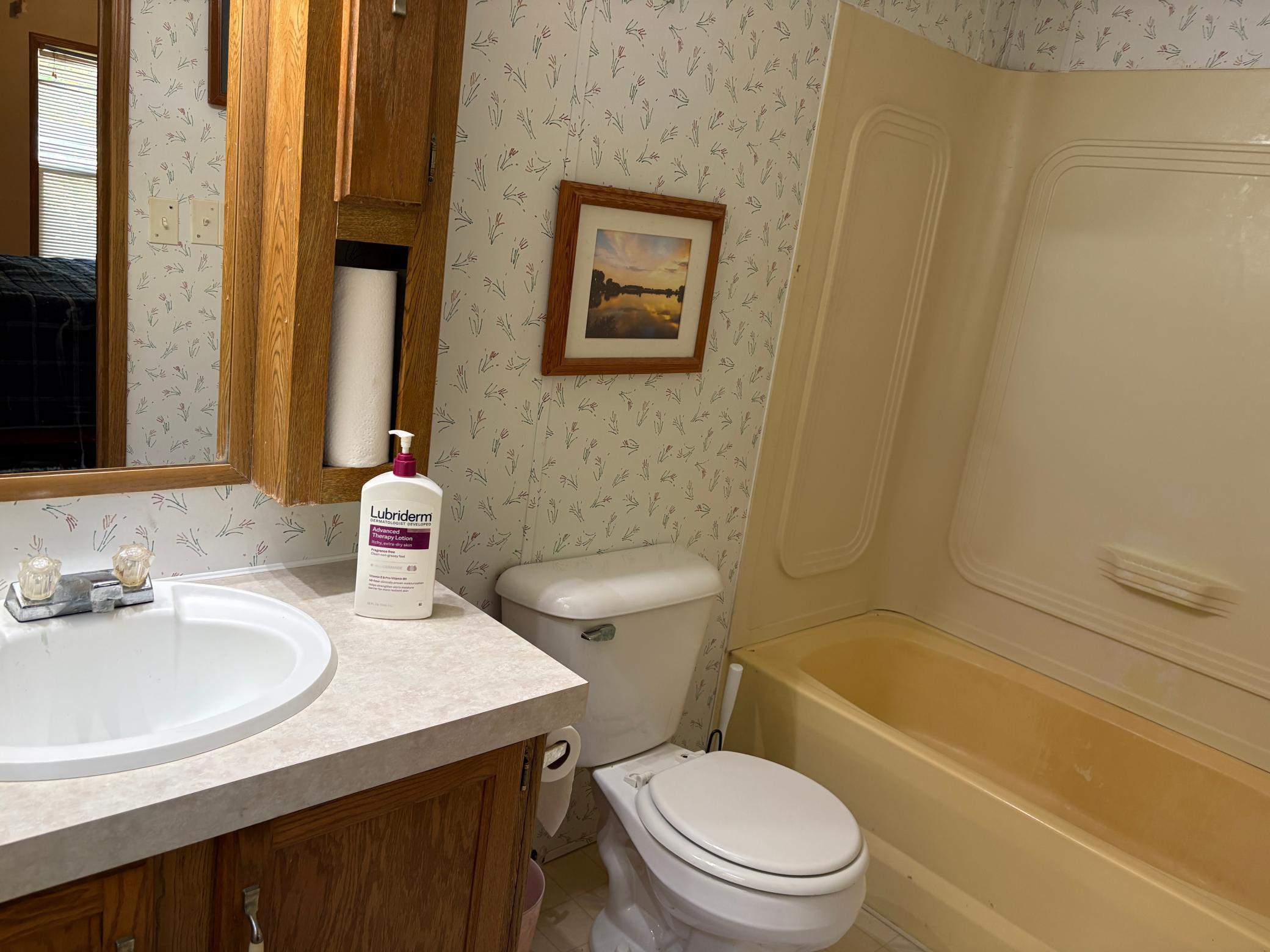 204 E Hibbard Avenue Property Photo 11