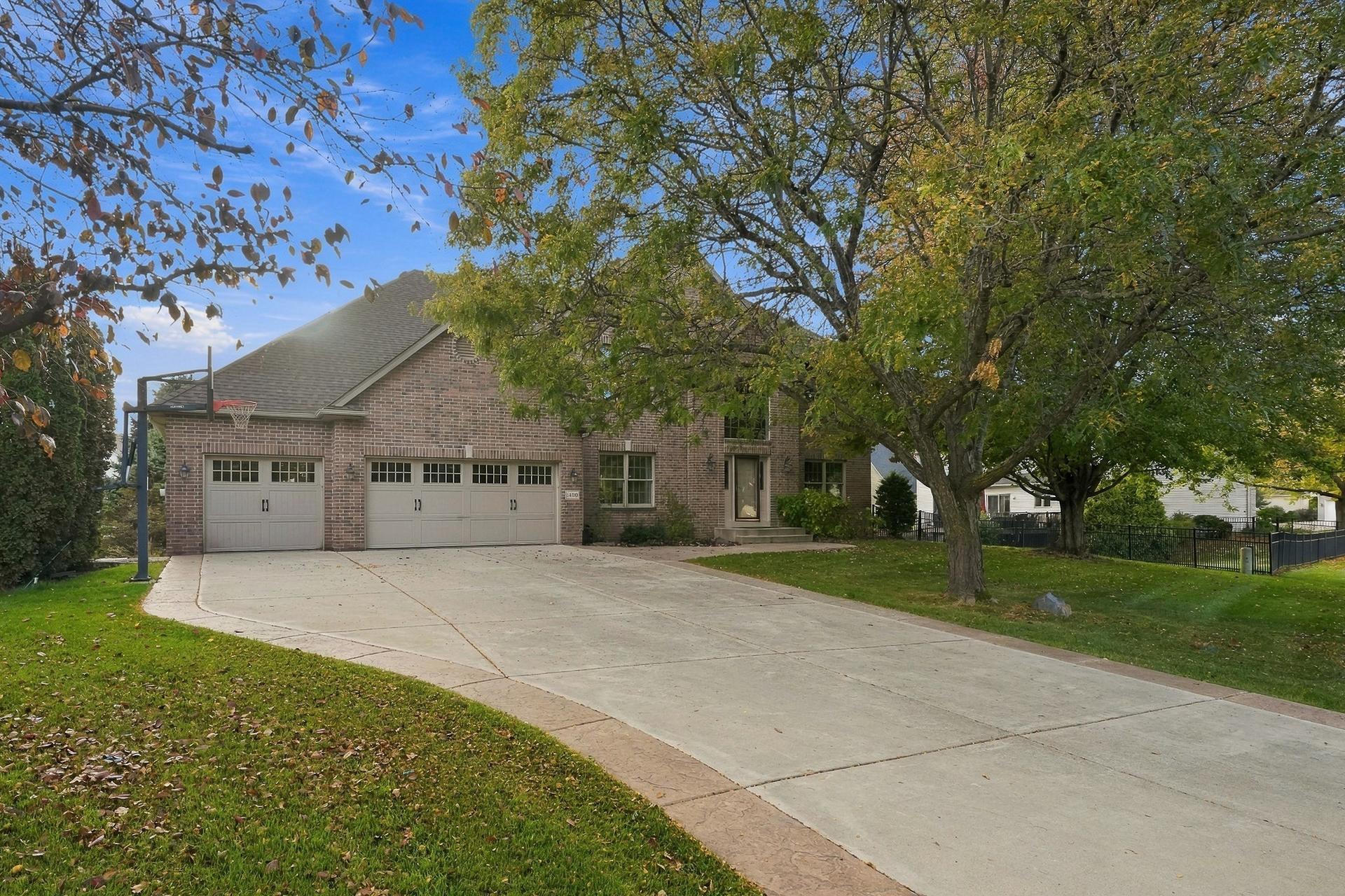 1400 Larkspur Drive Property Photo 1