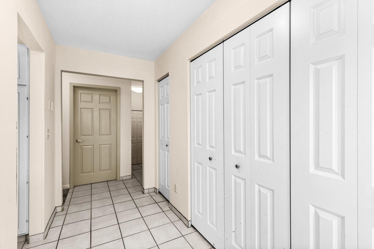 1424 E Skyline Parkway Property Photo 37