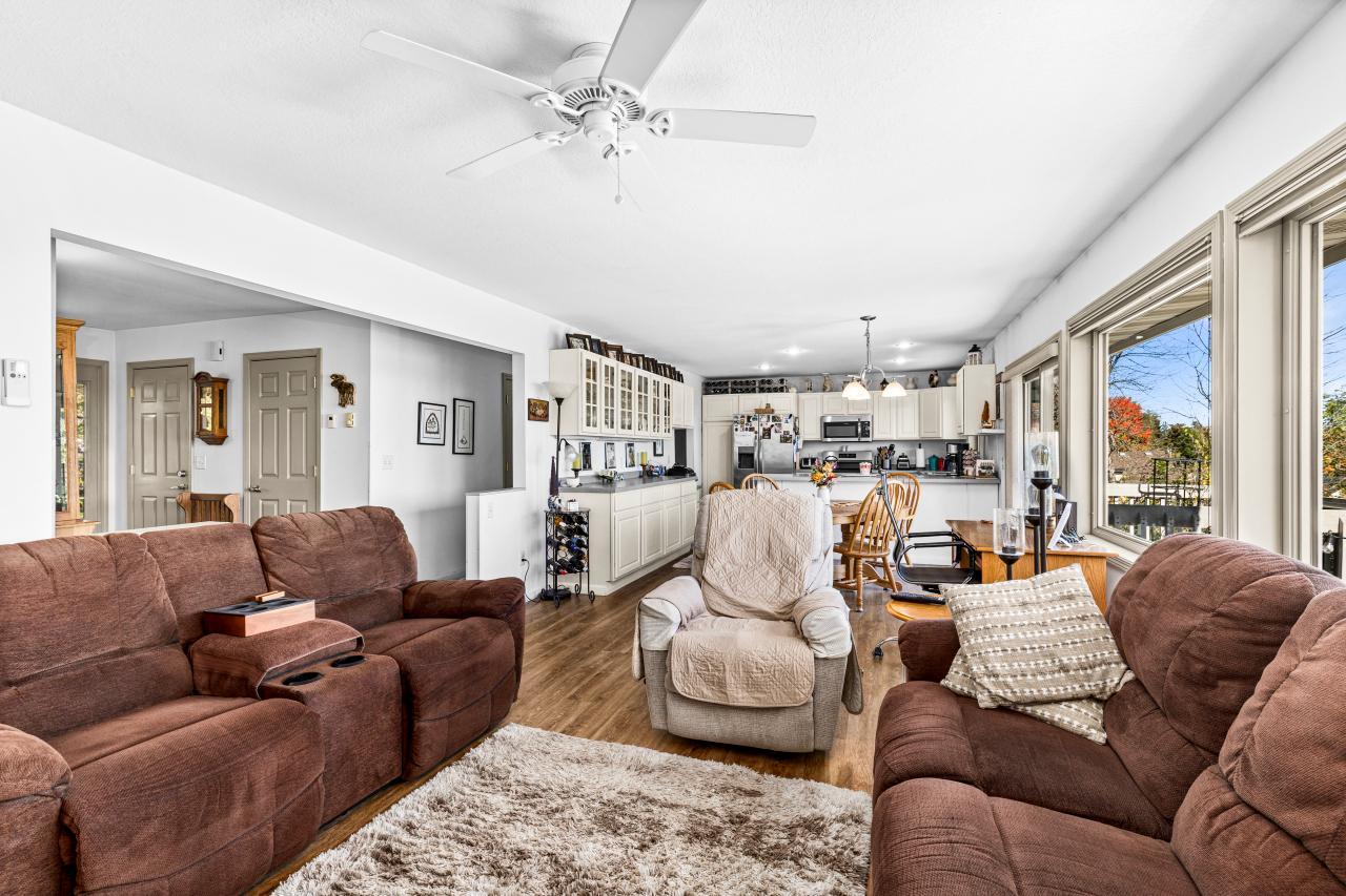 1424 E Skyline Parkway Property Photo 62