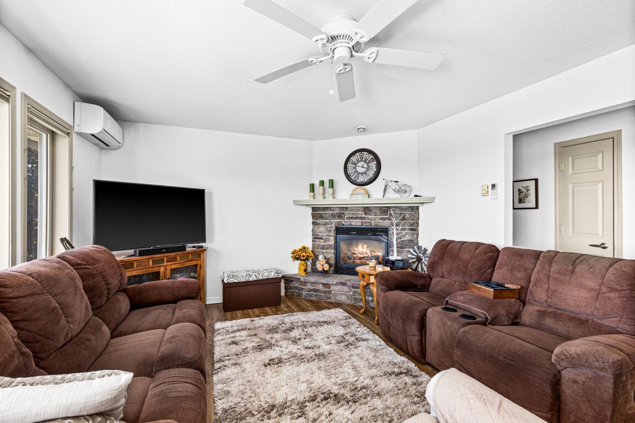 1424 E Skyline Parkway Property Photo 64