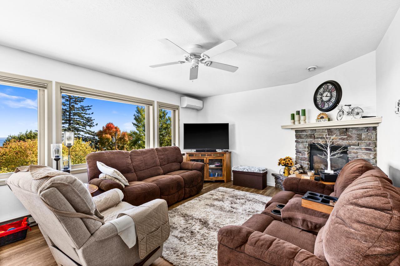 1424 E Skyline Parkway Property Photo 67