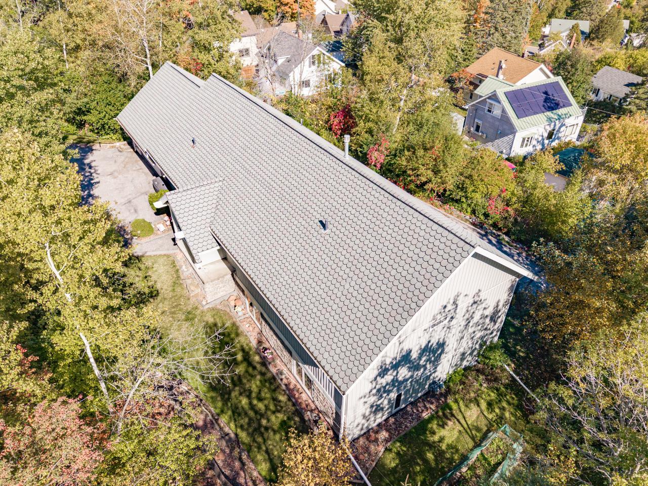 1424 E Skyline Parkway Property Photo 69