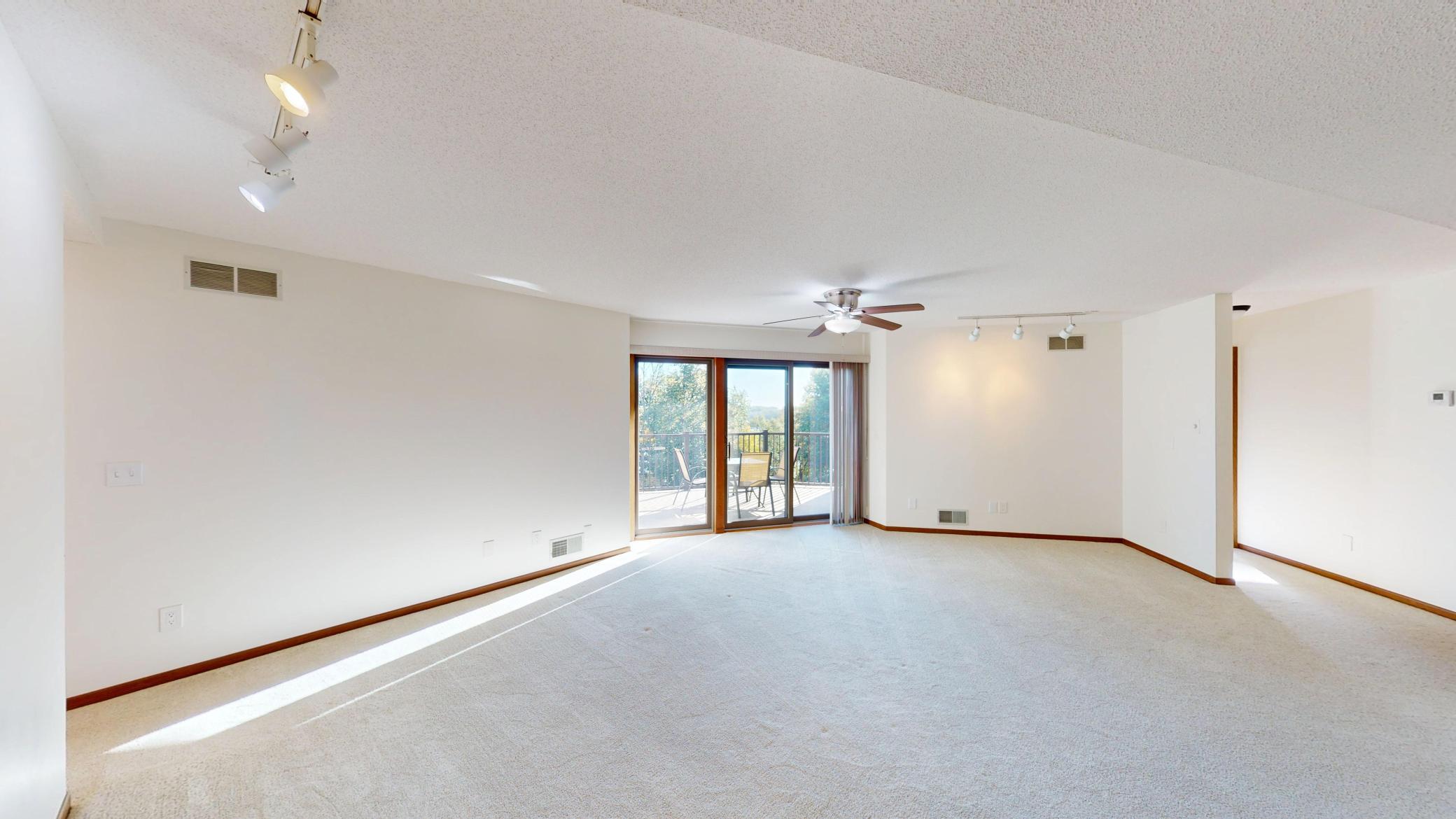 808 Lake Chapeau Drive 201 Property Photo 2