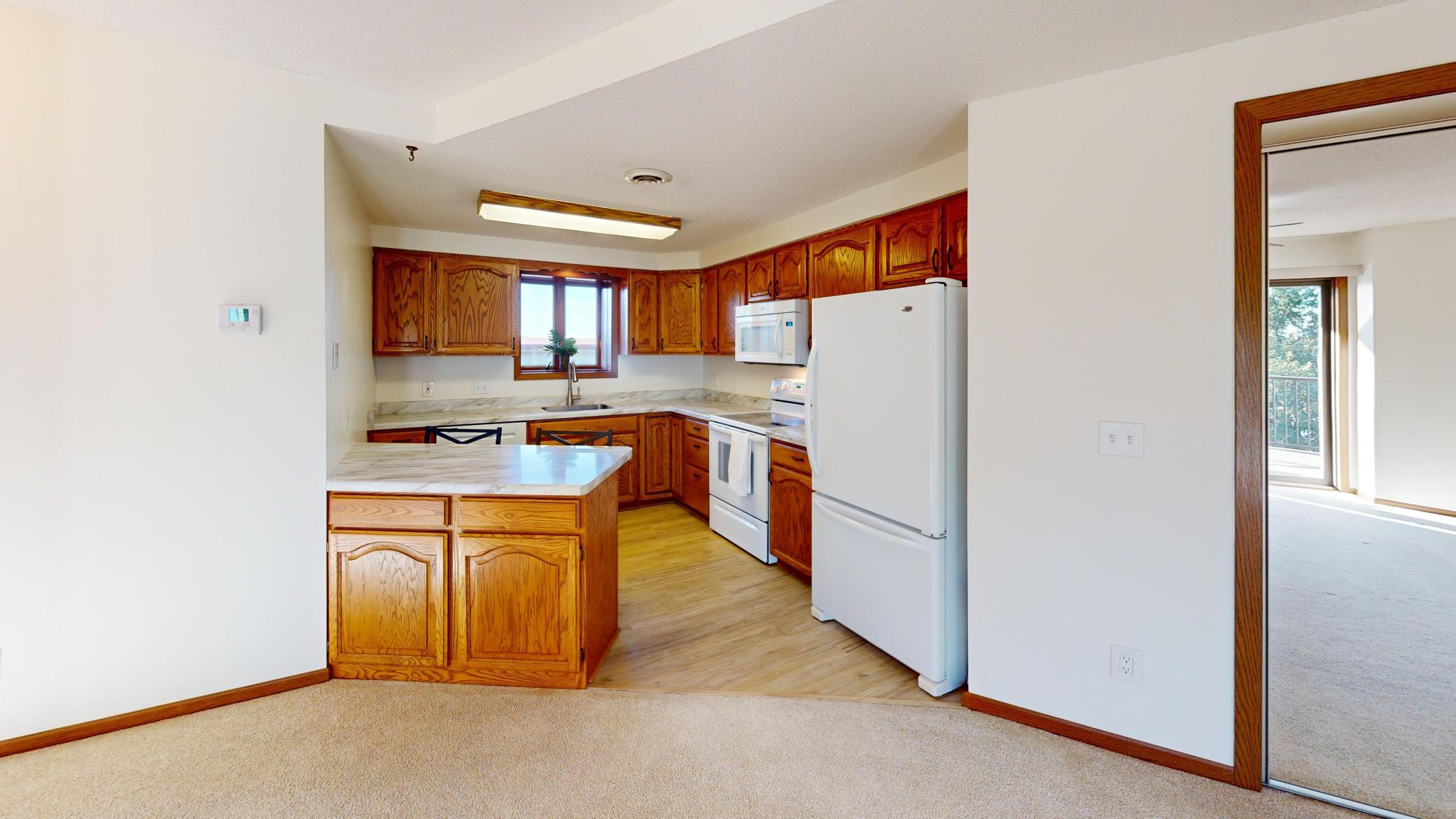 808 Lake Chapeau Drive 201 Property Photo 5