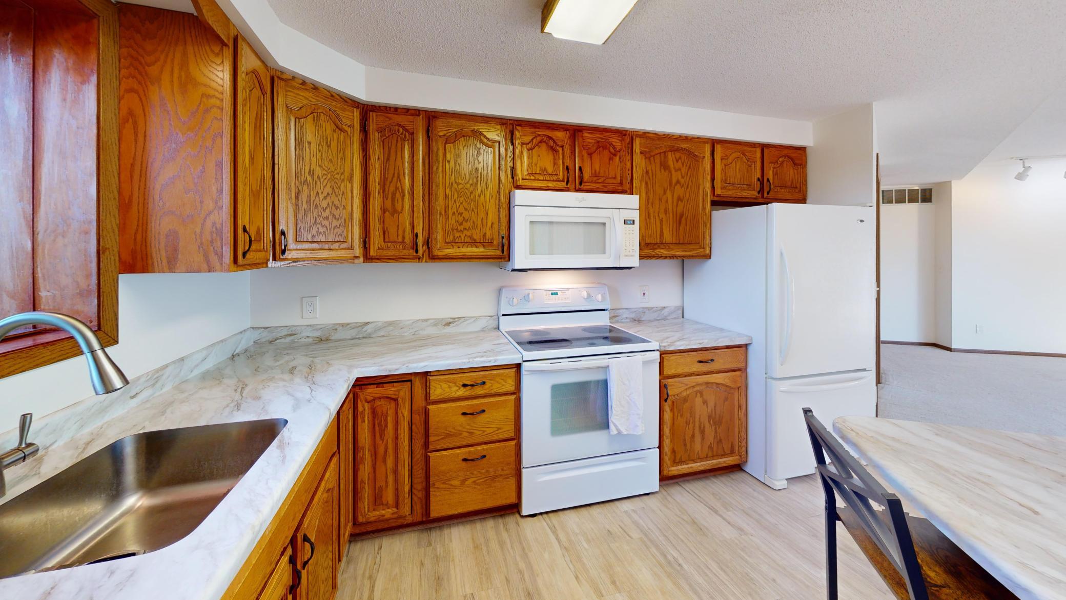 808 Lake Chapeau Drive 201 Property Photo 7