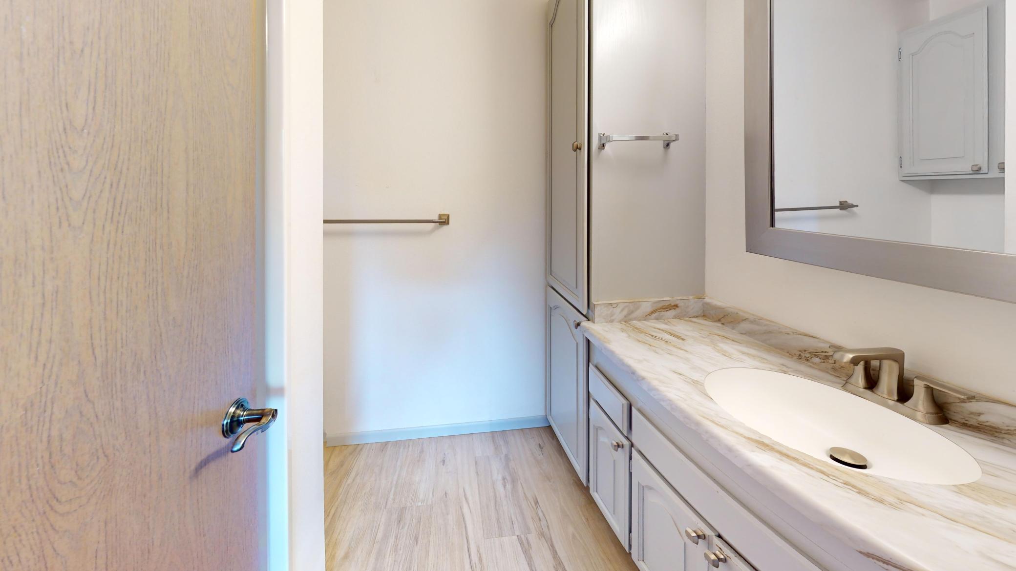 808 Lake Chapeau Drive 201 Property Photo 15
