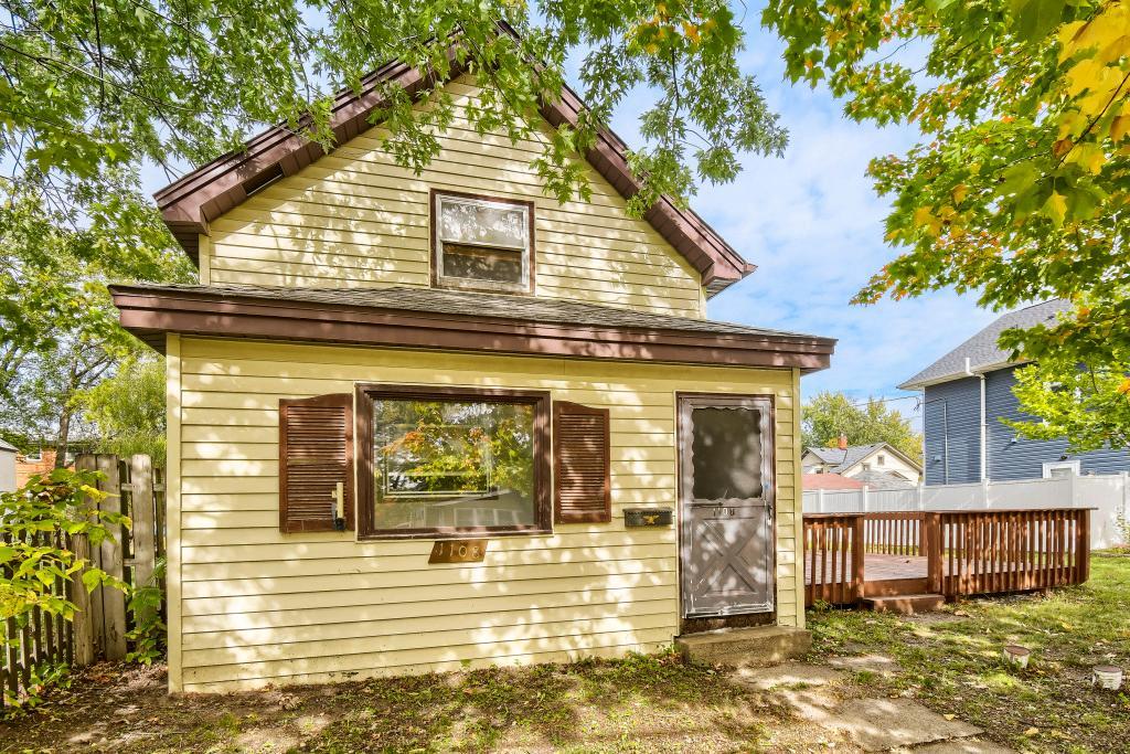 1108 E 36th Street Property Photo 1
