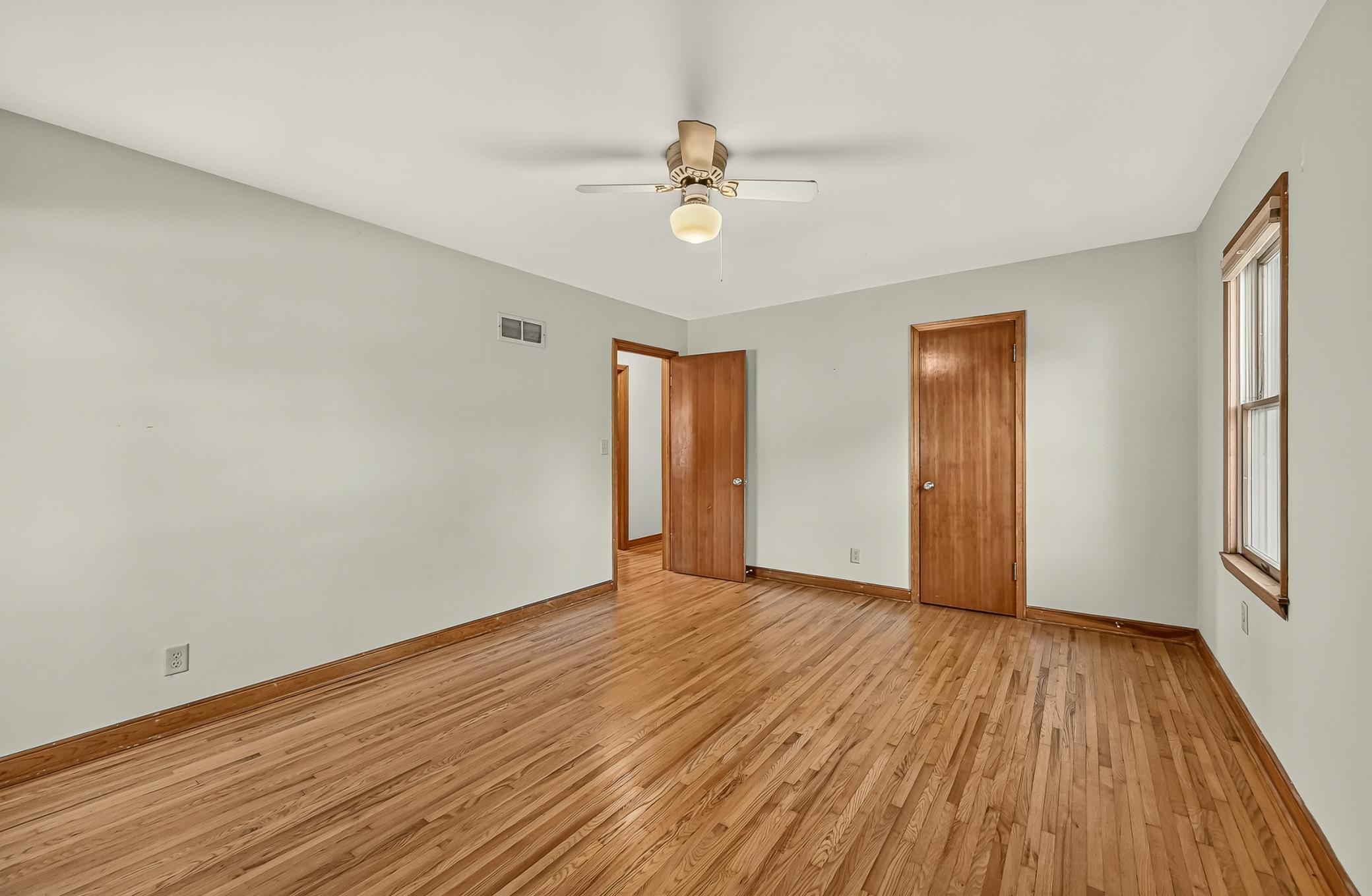 307 2nd Avenue Nw Property Photo 17