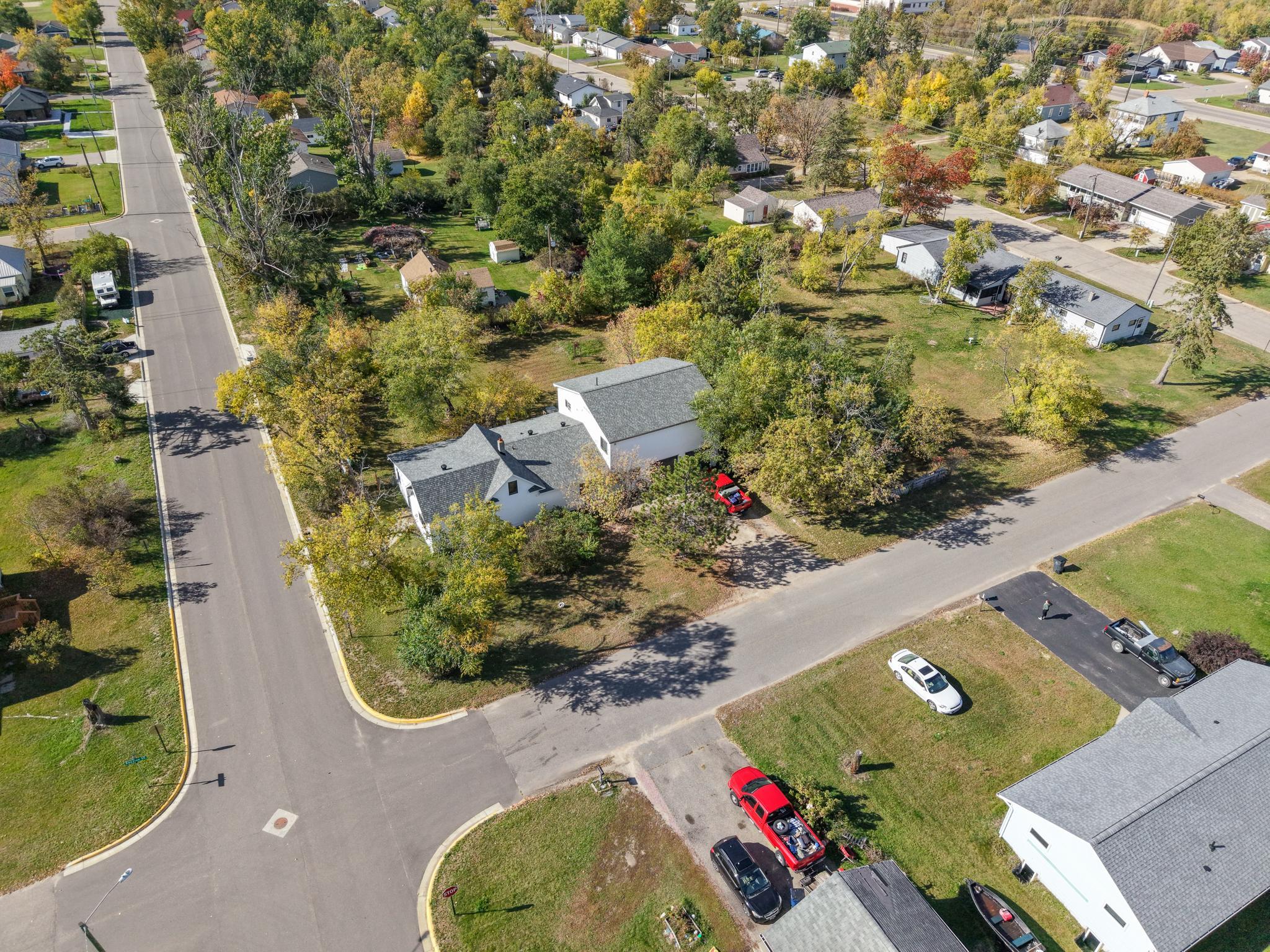 1311 3rd Street Se Property Photo 1