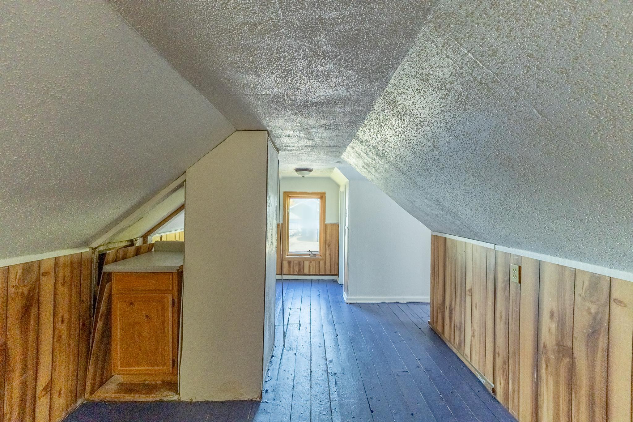 1311 3rd Street Se Property Photo 9