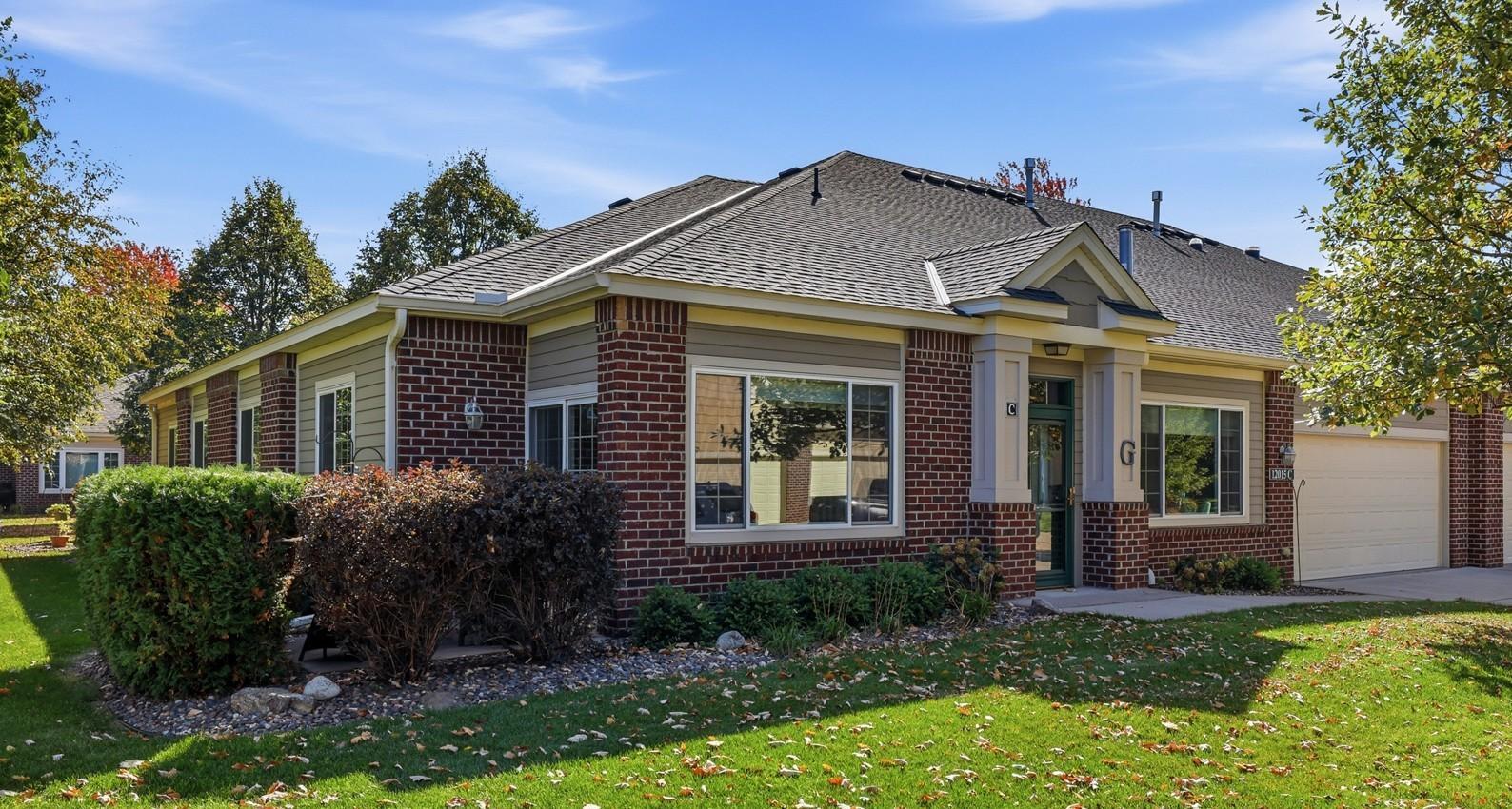 12015 Vermillion Street NE C Property Photo 1