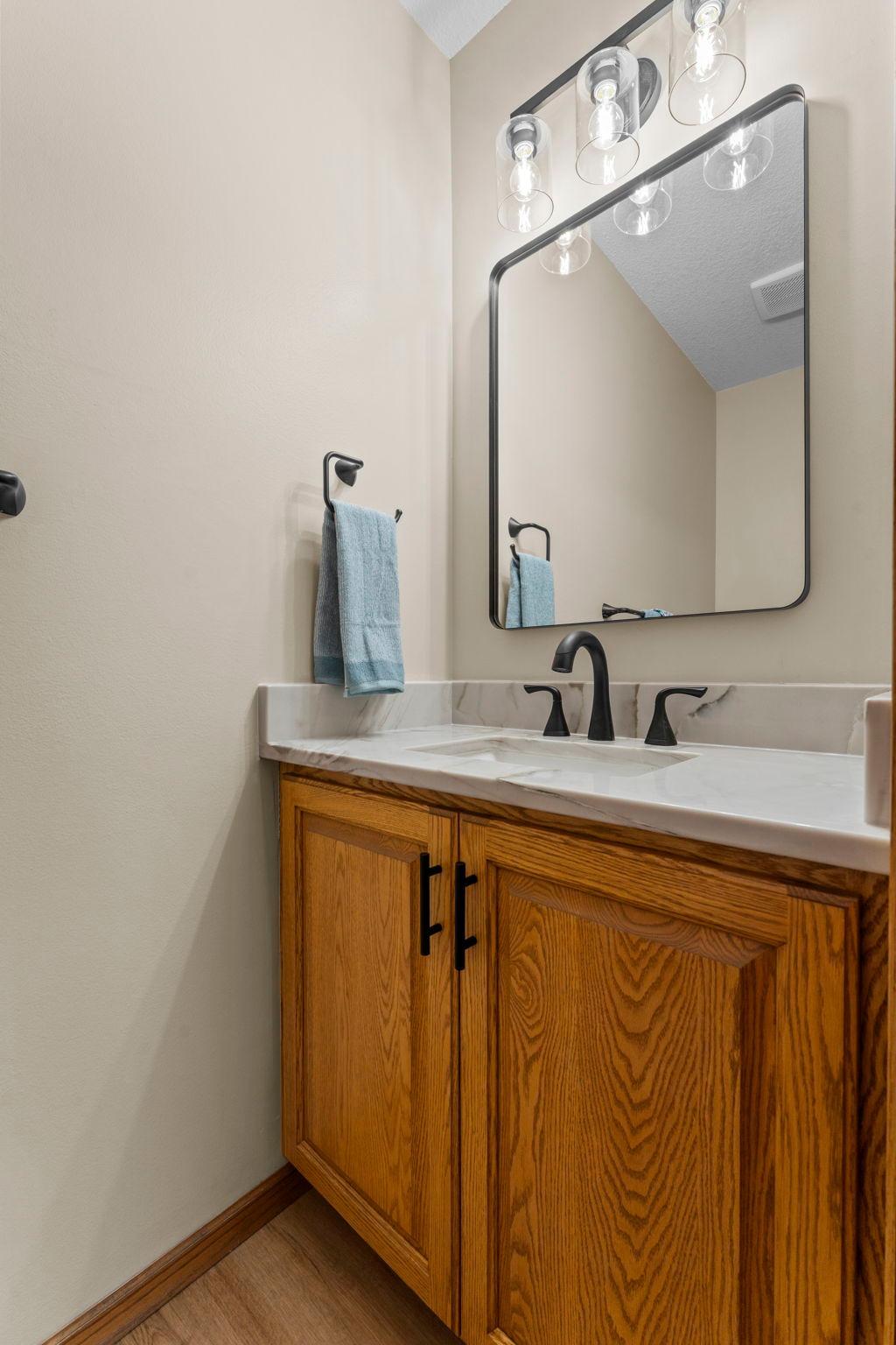 10930 Colorado Avenue N Property Photo 15