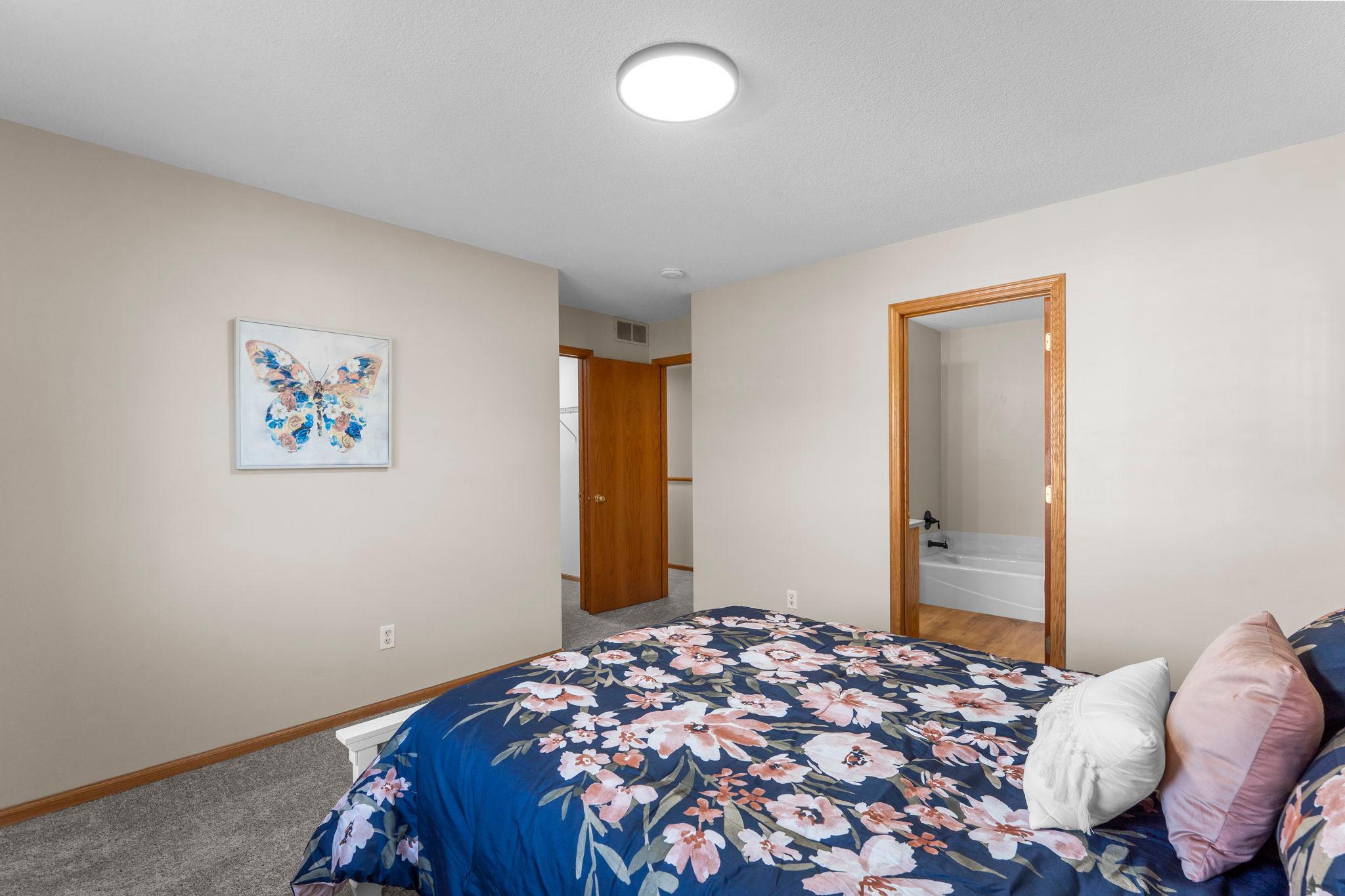 10930 Colorado Avenue N Property Photo 20