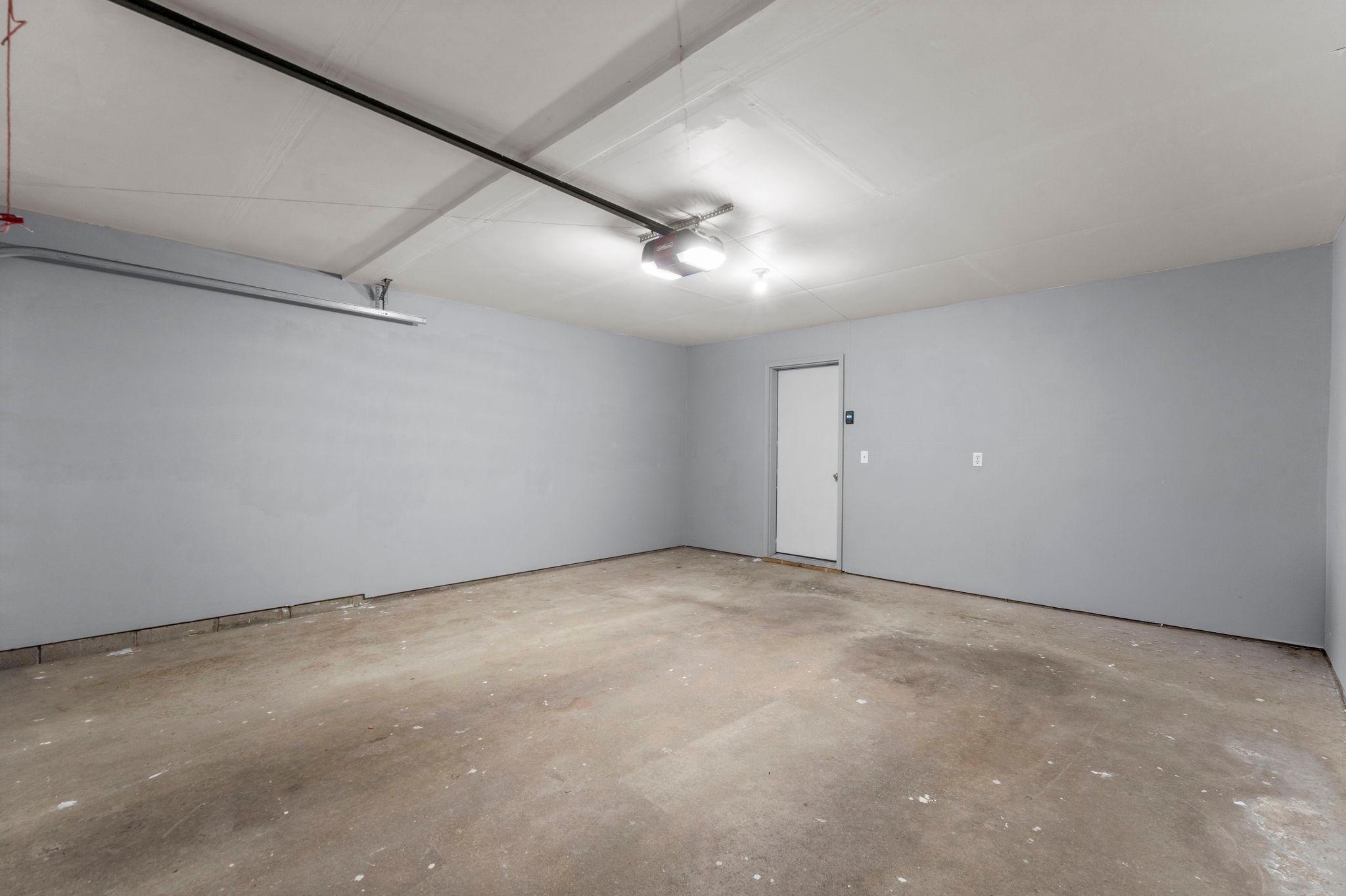 10930 Colorado Avenue N Property Photo 31