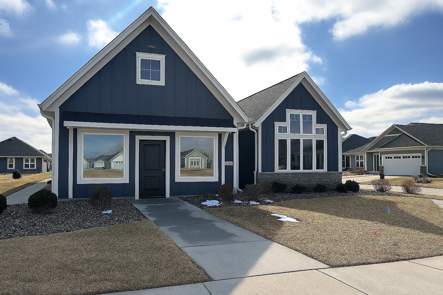 1374 149th Street W Property Photo 2